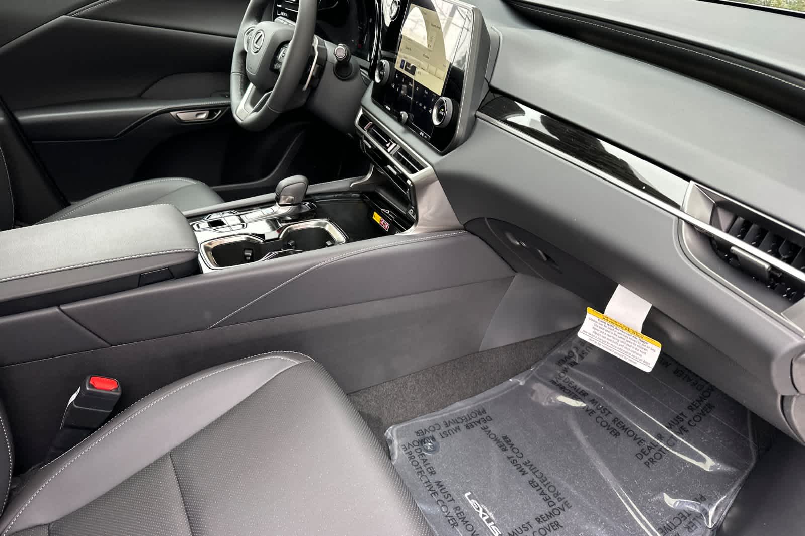 Thumbnail: 2026 Lexus RX - 17