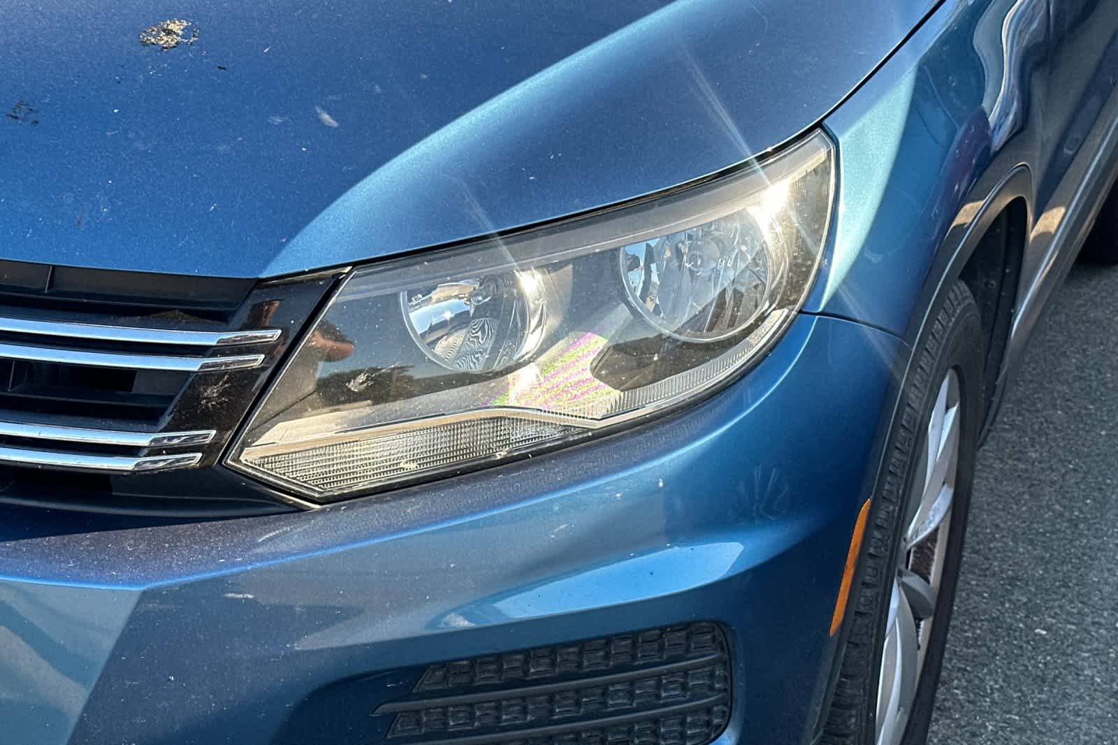 Thumbnail: 2017 Volkswagen Tiguan - 11