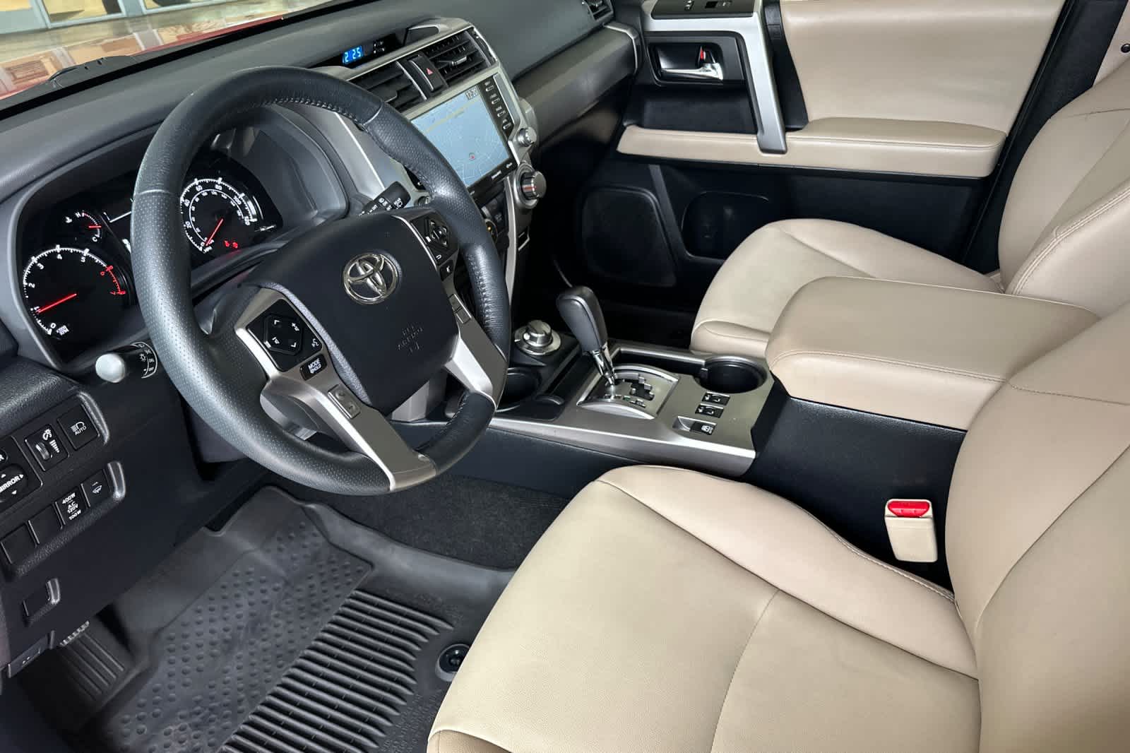Thumbnail: 2022 Toyota 4Runner - 11