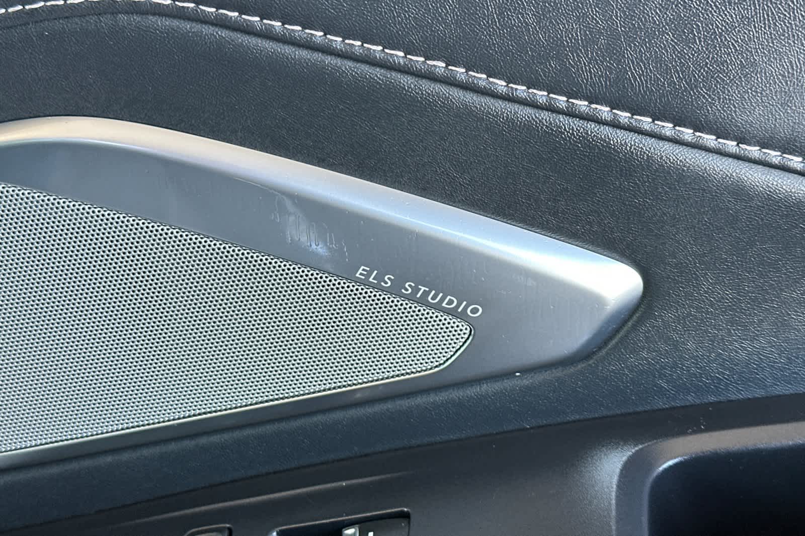 Thumbnail: 2021 Acura RDX - 20