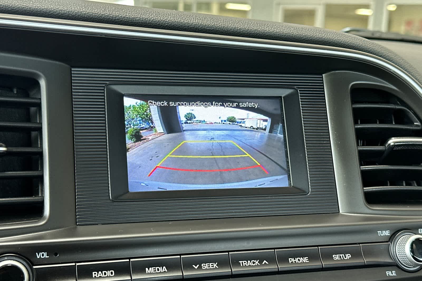 Thumbnail: 2020 Hyundai Elantra - 19