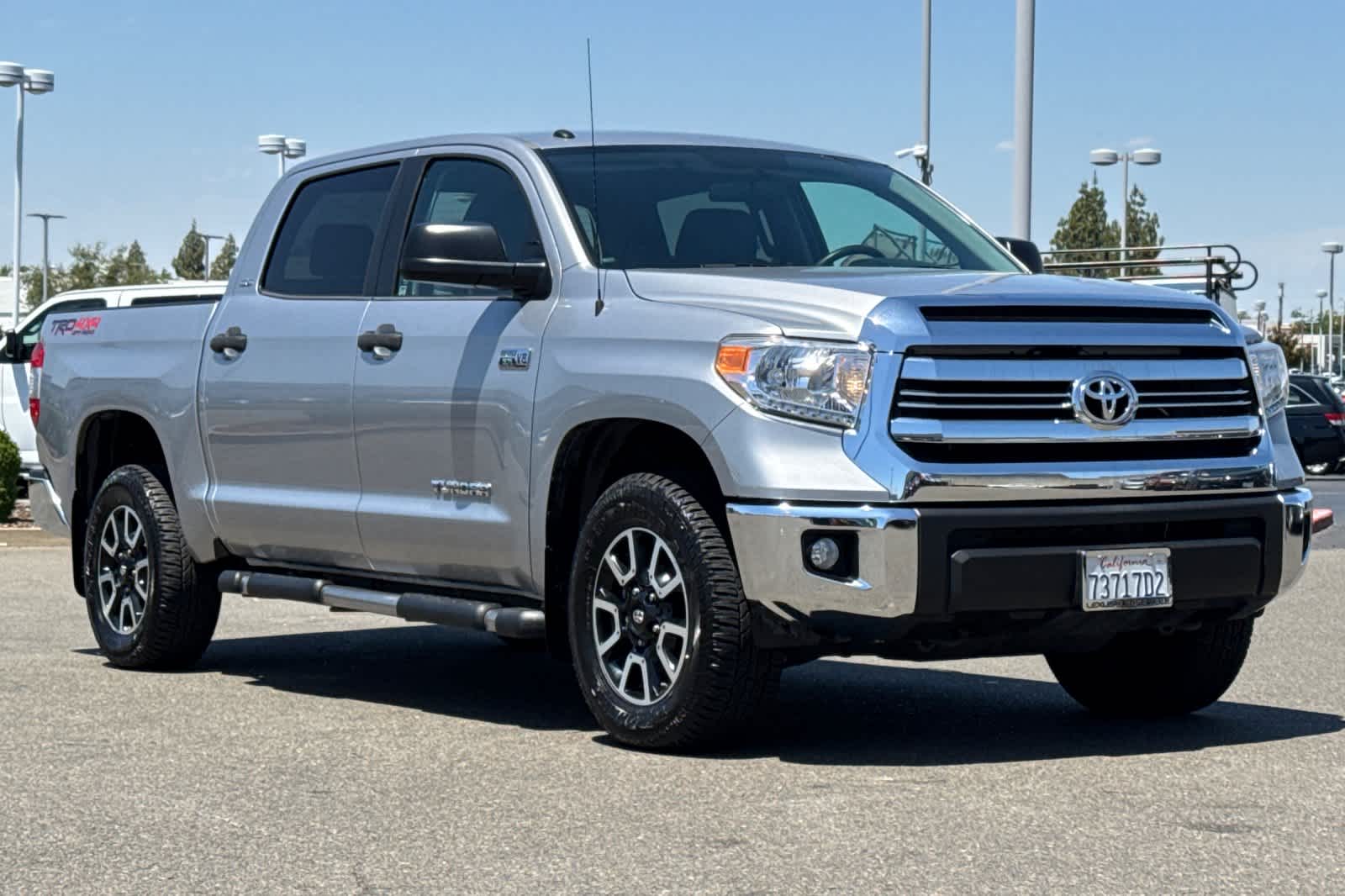 Thumbnail: 2016 Toyota Tundra - 5