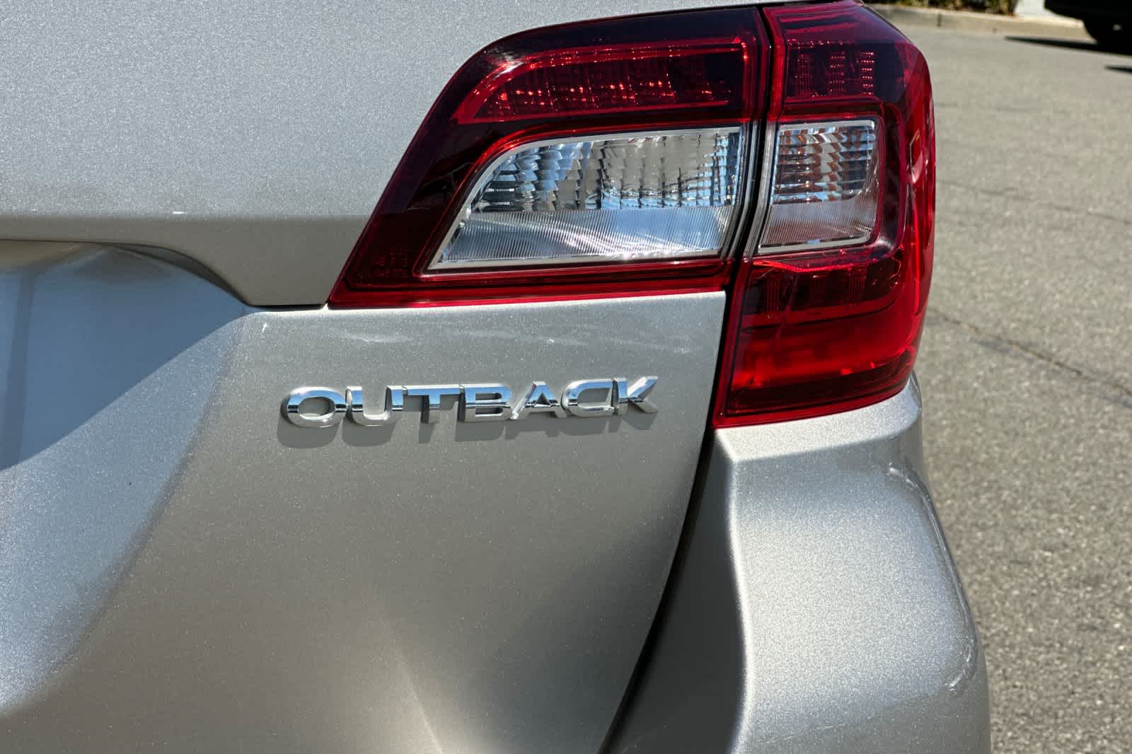 Thumbnail: 2018 Subaru Outback - 34