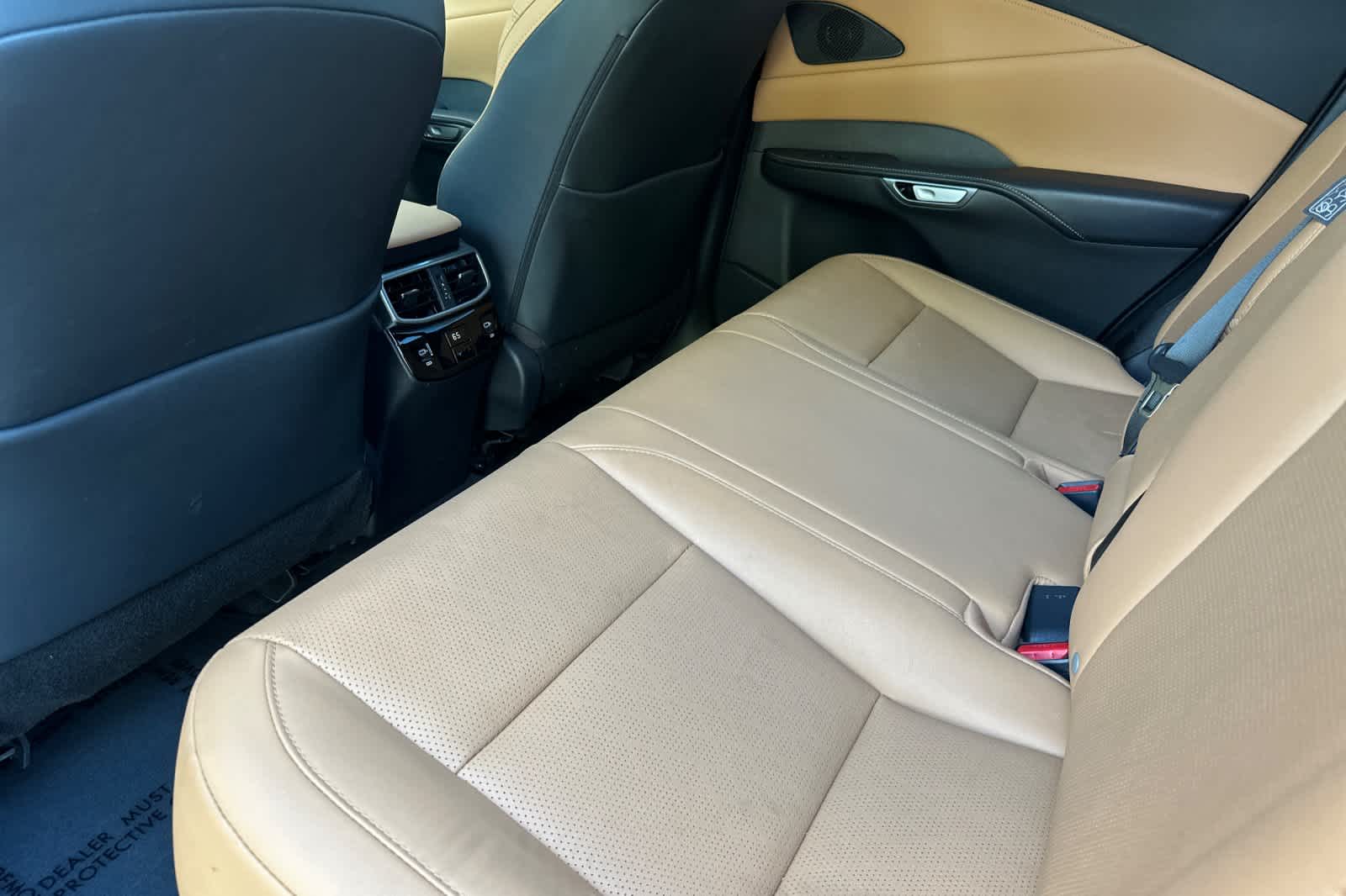 Thumbnail: 2025 Lexus RX - 4