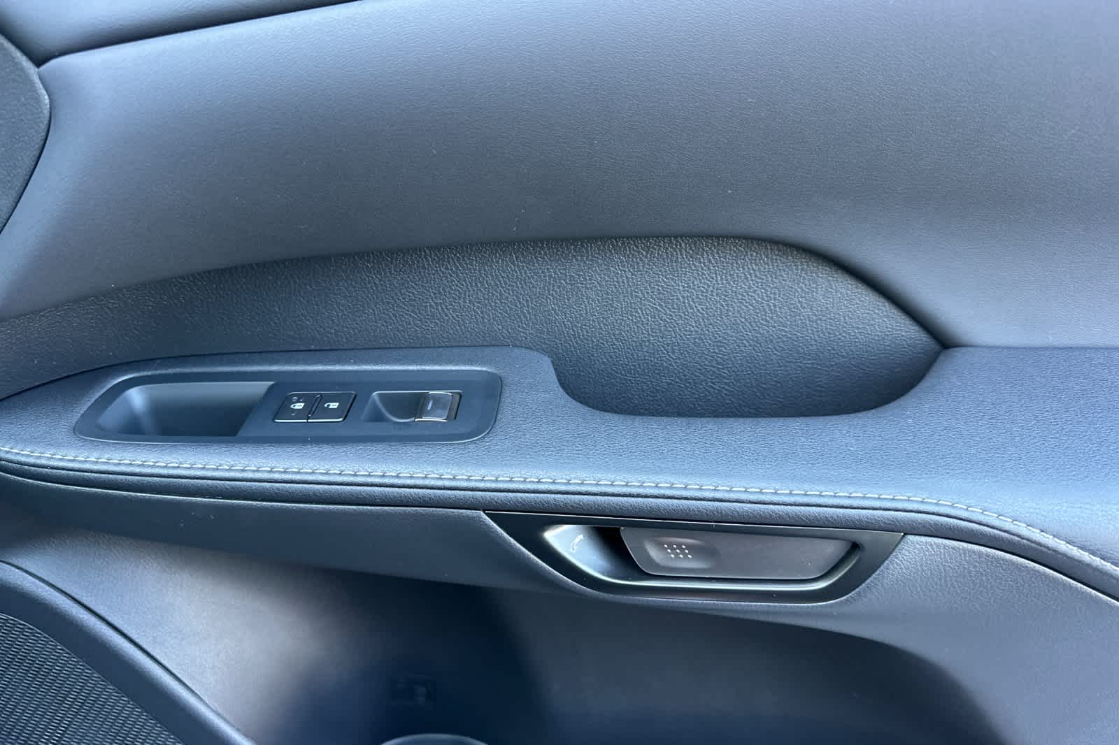 Thumbnail: 2025 Lexus RX - 19