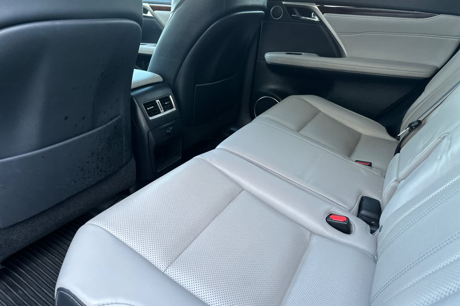 Thumbnail: 2017 Lexus RX - 4