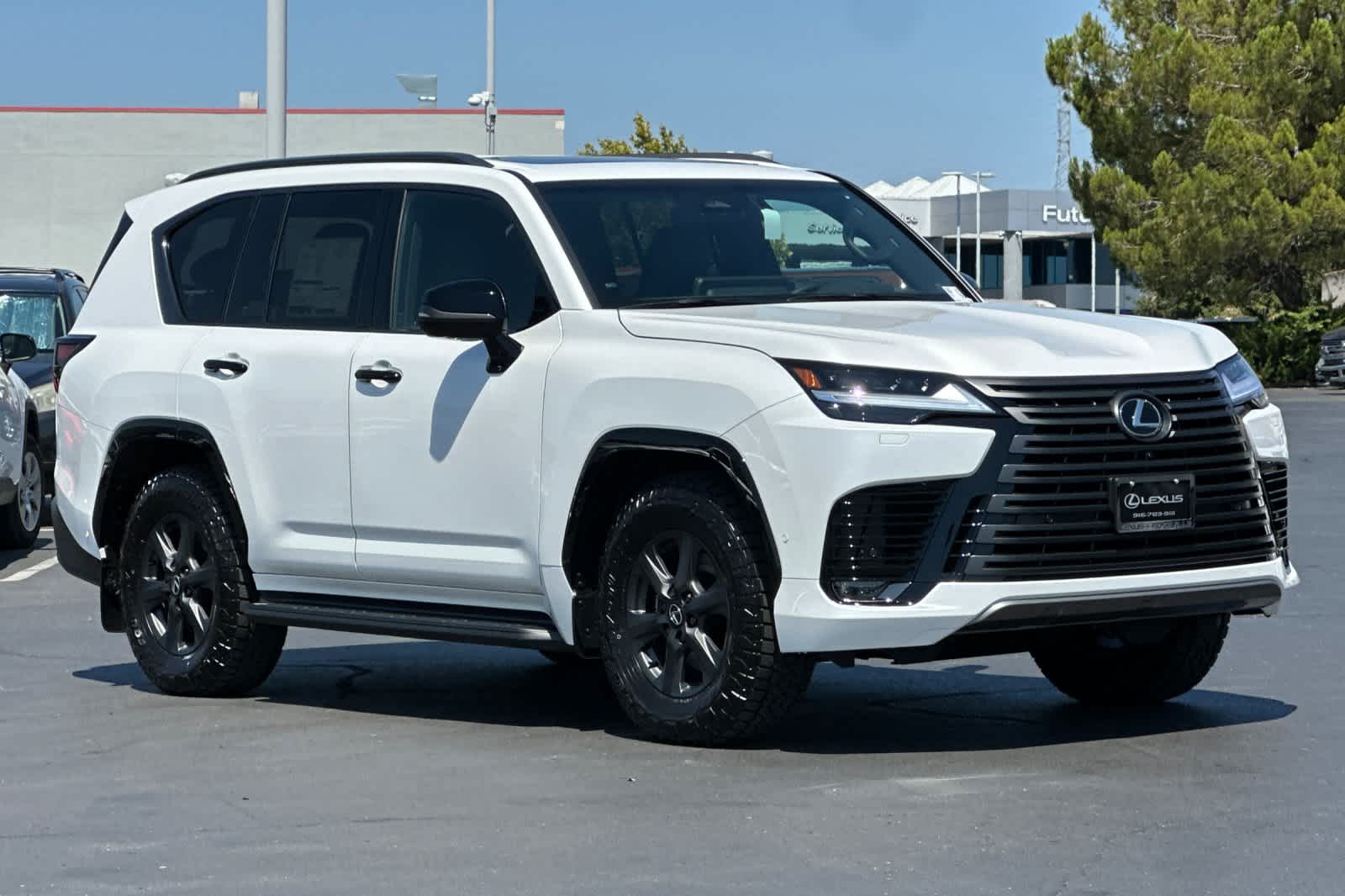 Thumbnail: 2025 Lexus LX - 5