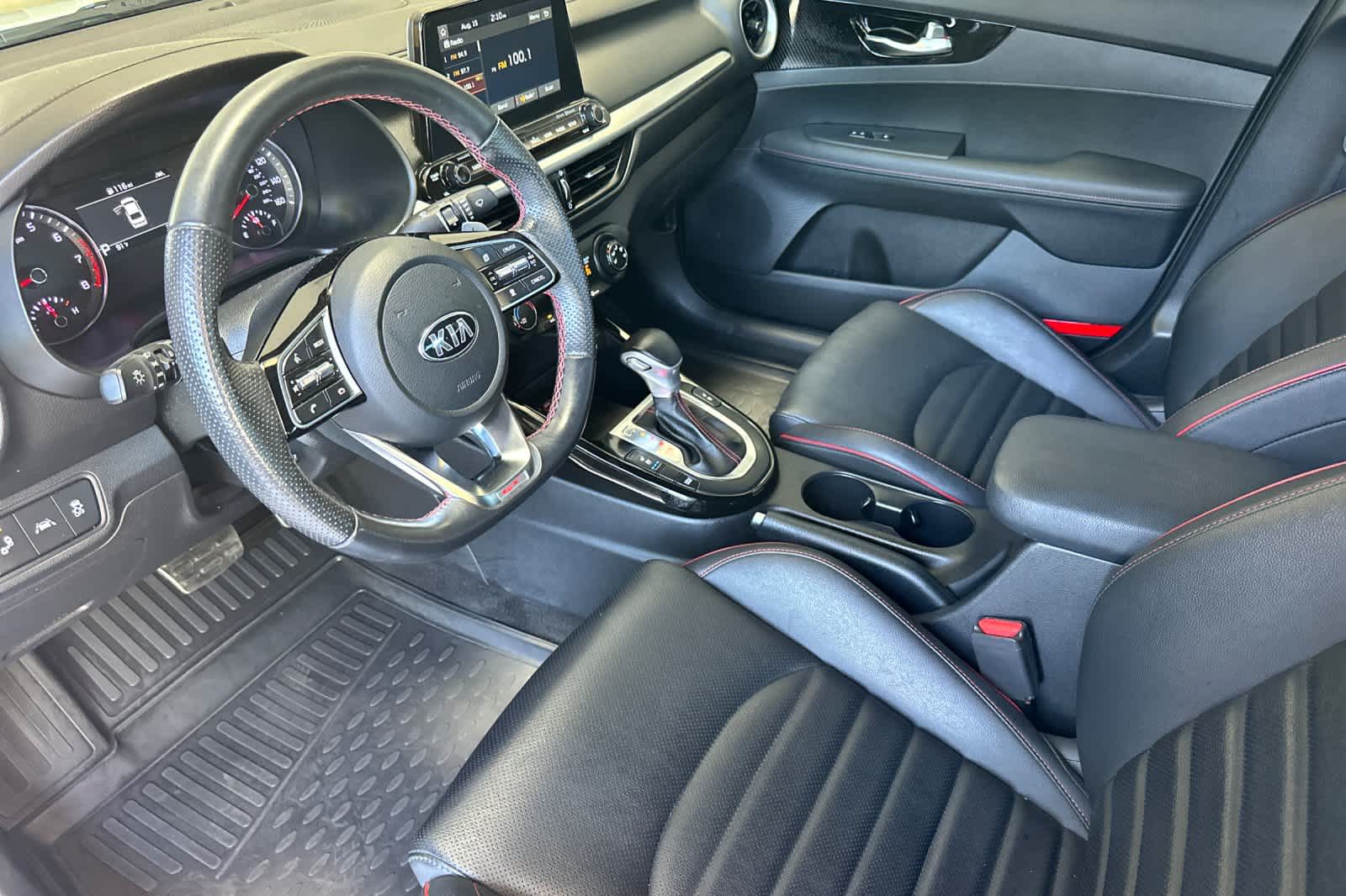 Thumbnail: 2021 Kia Forte - 11