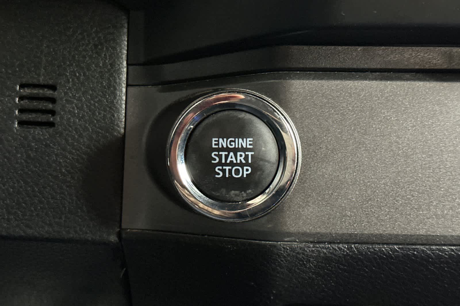 Thumbnail: 2022 Toyota Tacoma - 23