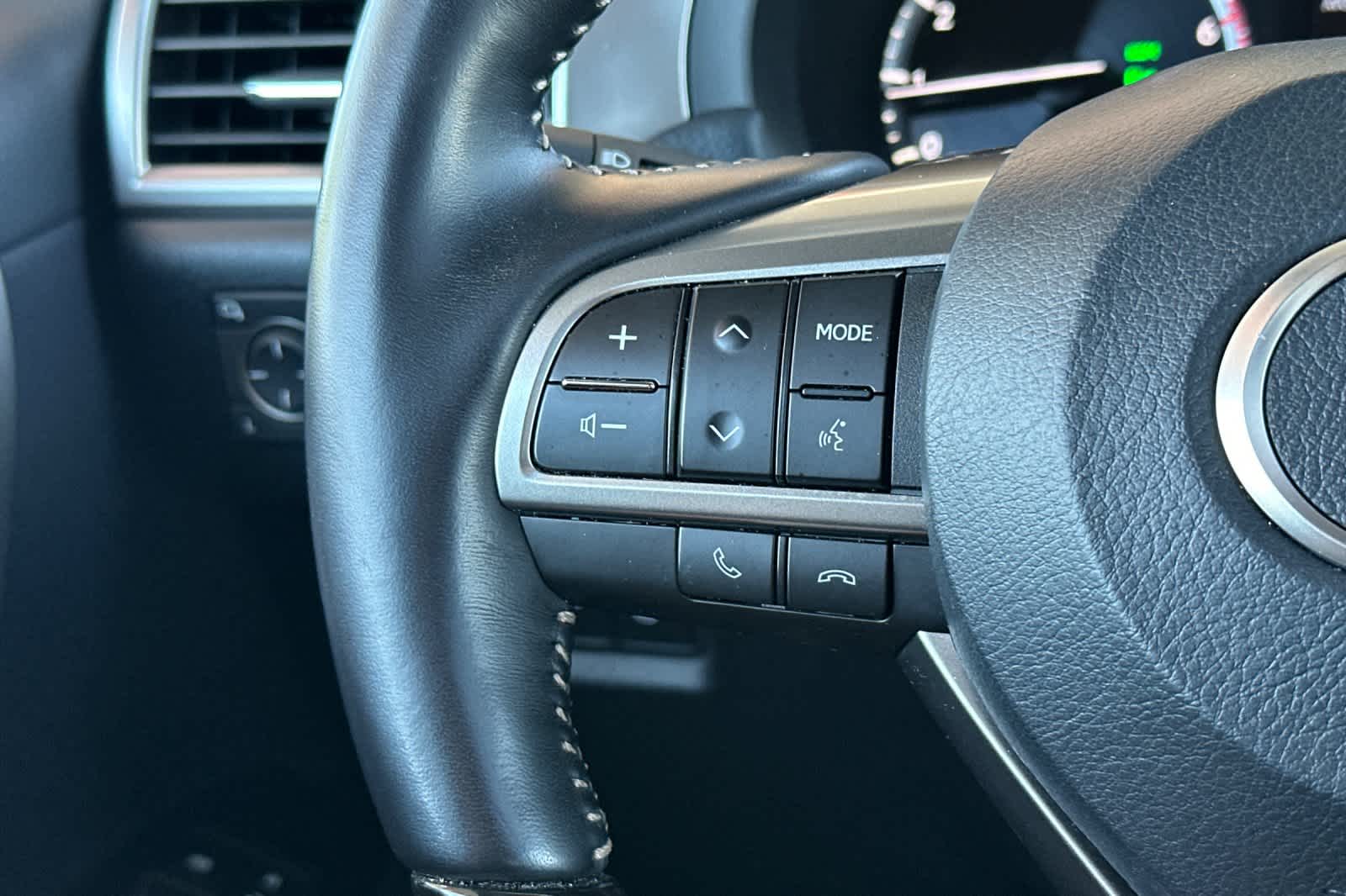 Thumbnail: 2022 Lexus GX - 27