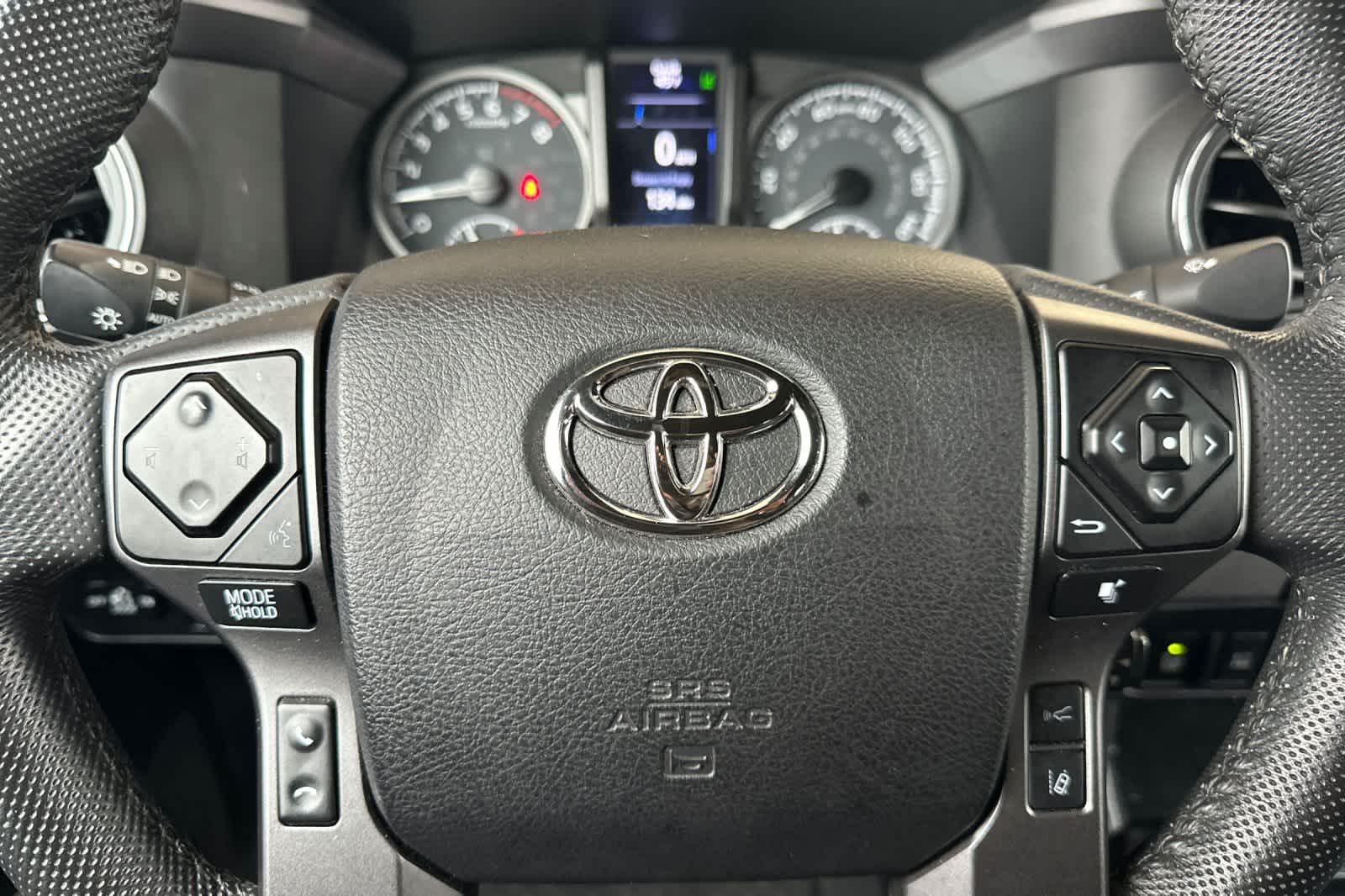 Thumbnail: 2022 Toyota Tacoma - 24