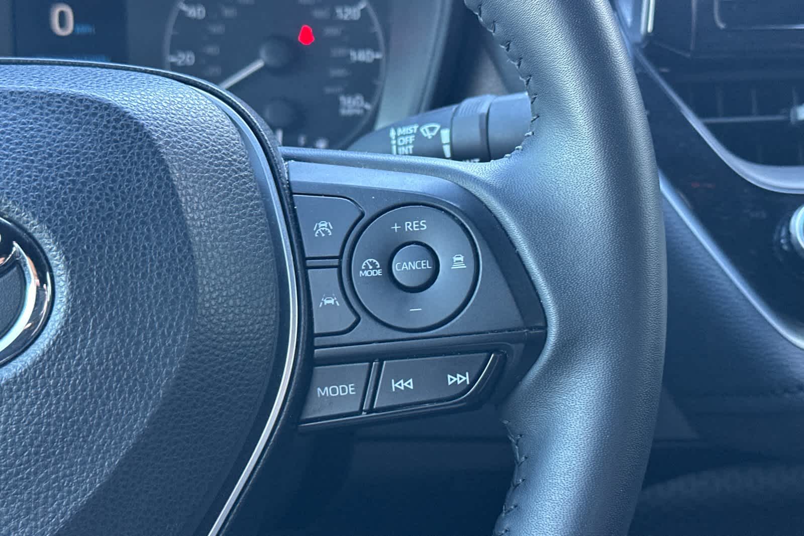 Thumbnail: 2023 Toyota Corolla - 25