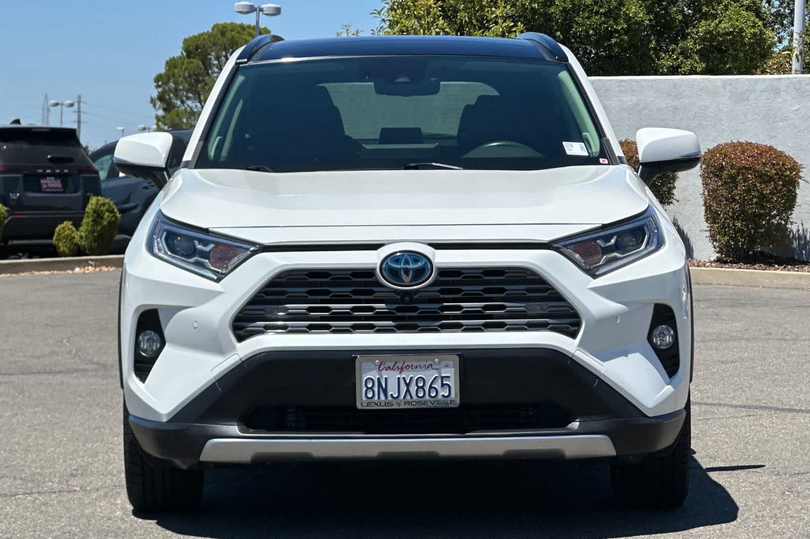 Thumbnail: 2020 Toyota RAV4 - 9
