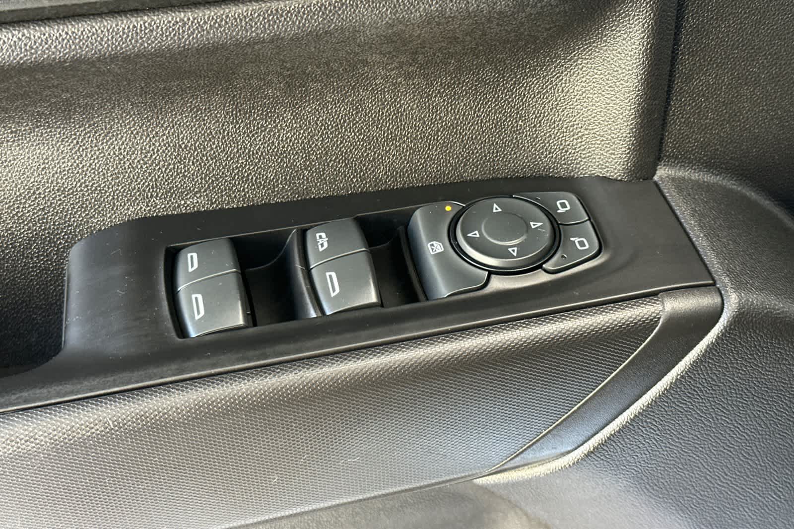 Thumbnail: 2022 Chevrolet Silverado 1500 - 13