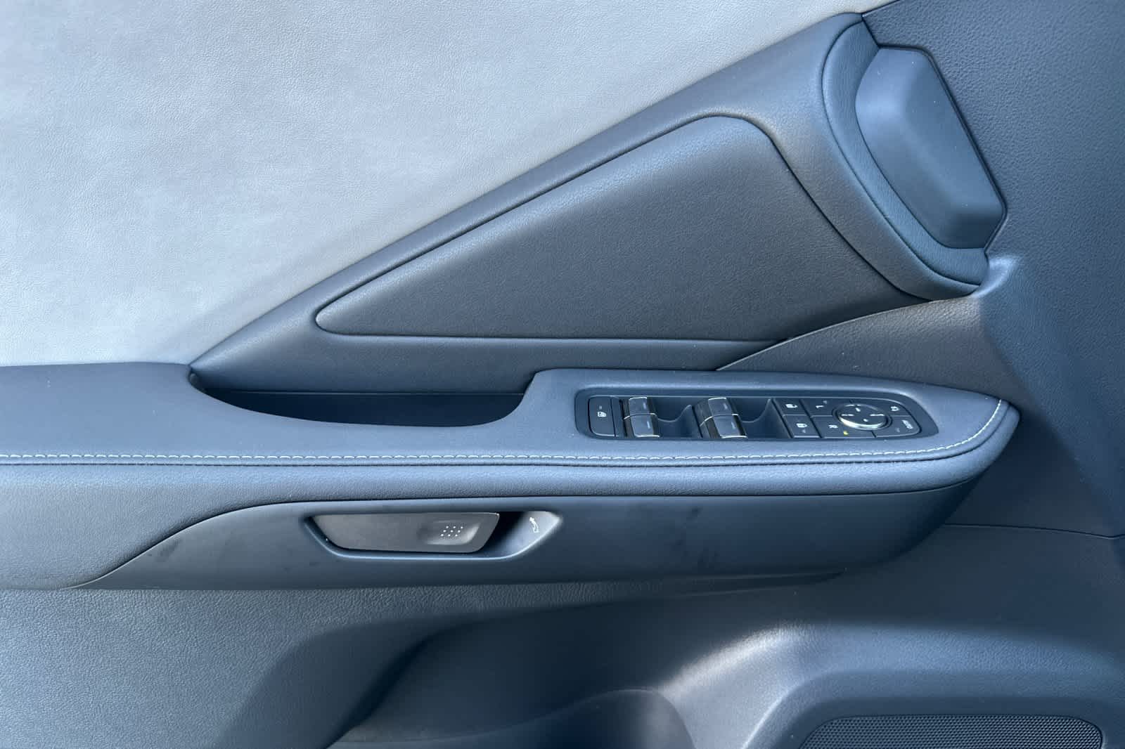 Thumbnail: 2026 Lexus TX - 12