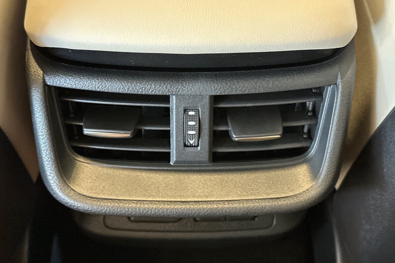 Thumbnail: 2025 Lexus ES - 14