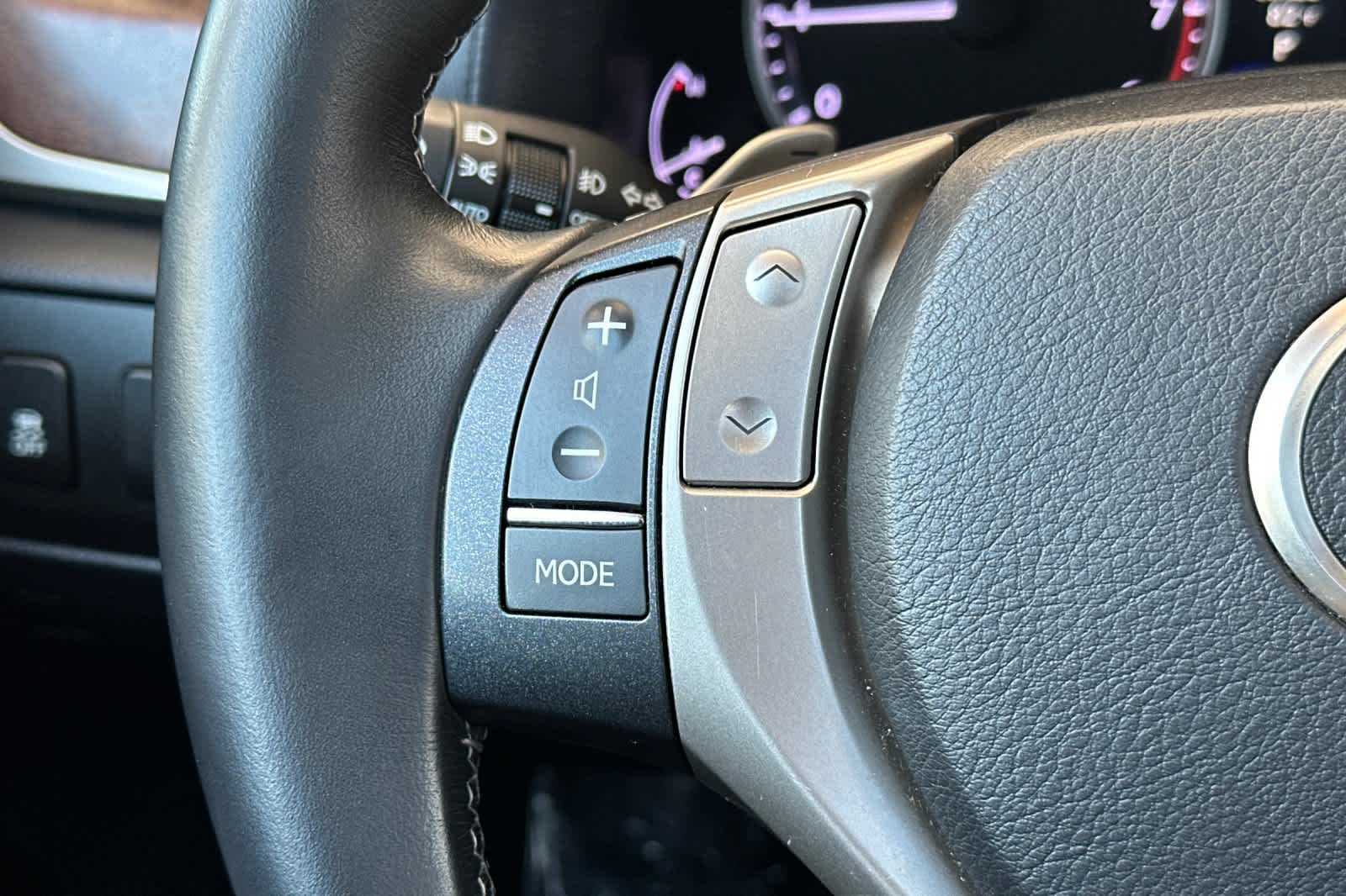 Thumbnail: 2013 Lexus GS - 26