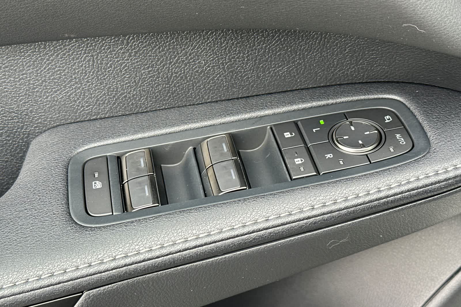 Thumbnail: 2026 Lexus RX - 13