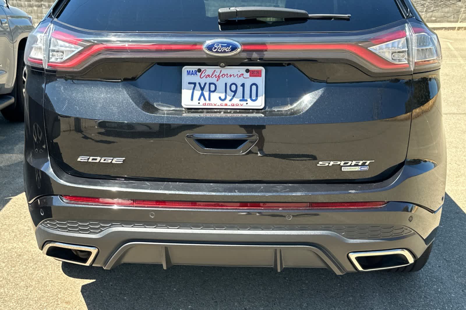 Thumbnail: 2015 Ford Edge - 16