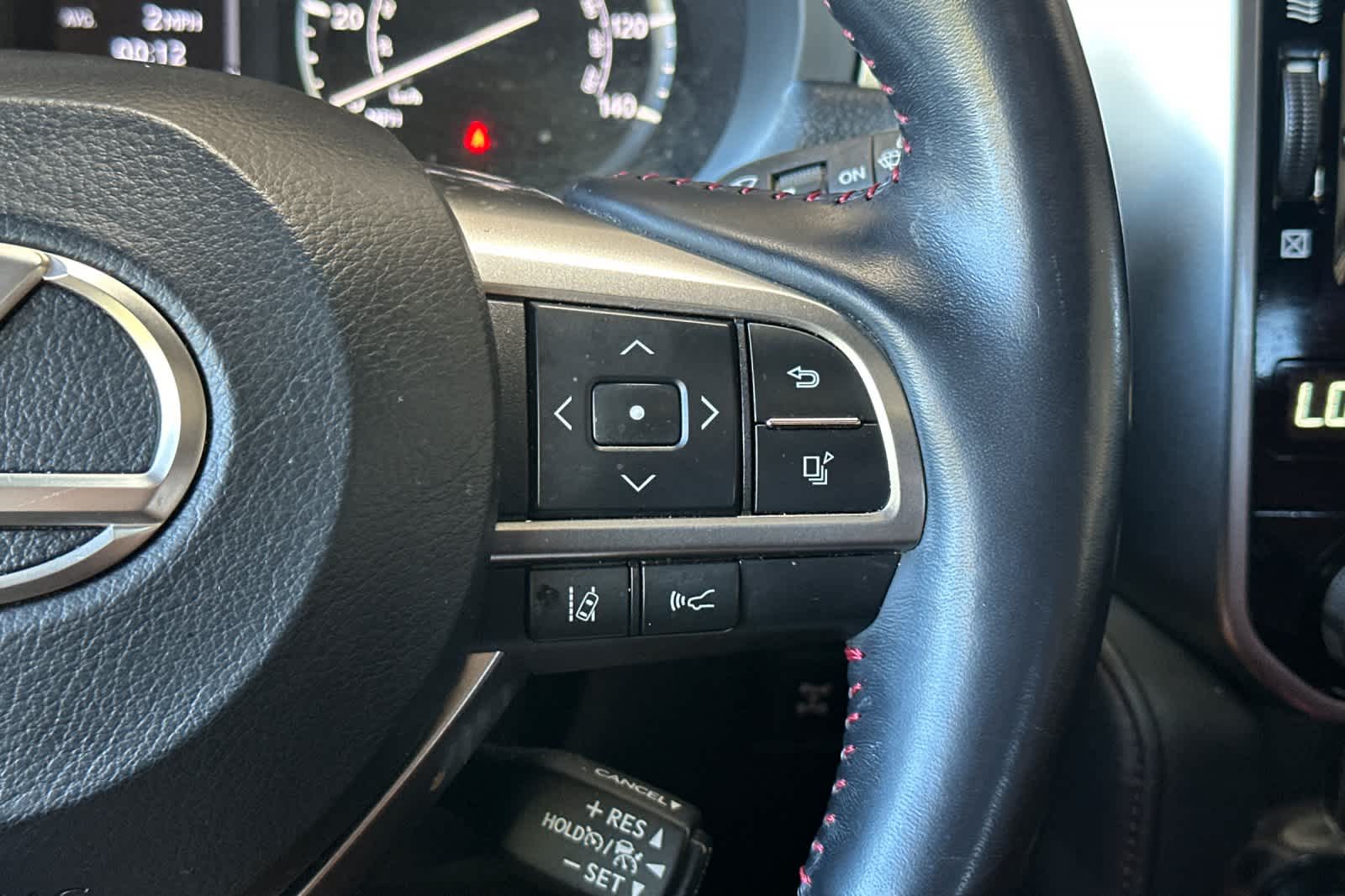 Thumbnail: 2022 Lexus GX - 28