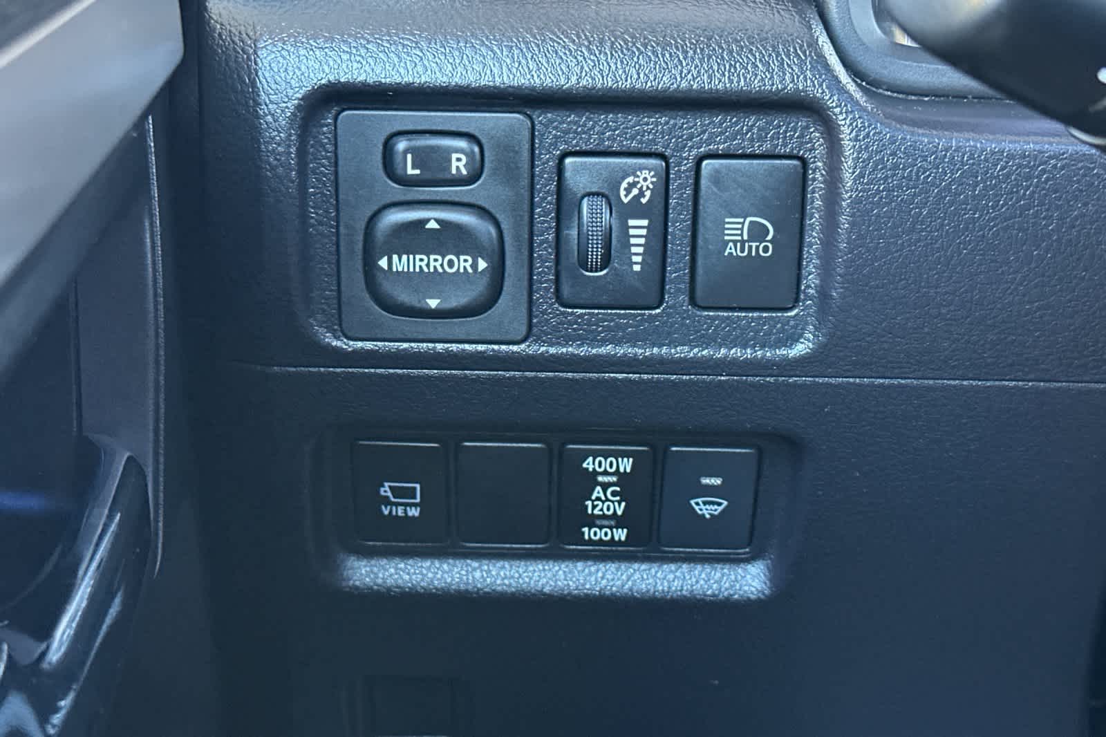 Thumbnail: 2023 Toyota 4Runner - 32