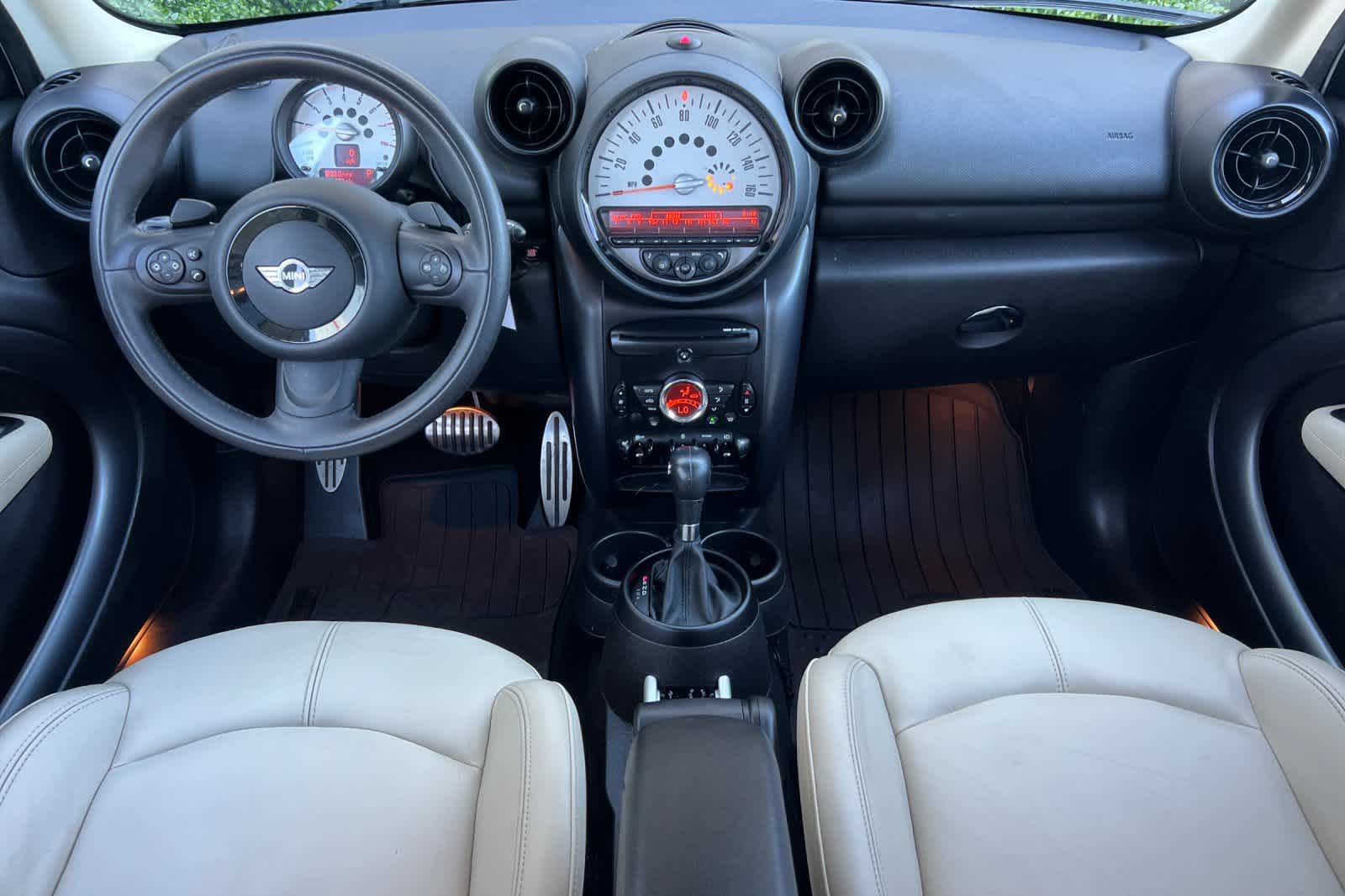 Thumbnail: 2014 MINI Cooper Countryman - 3