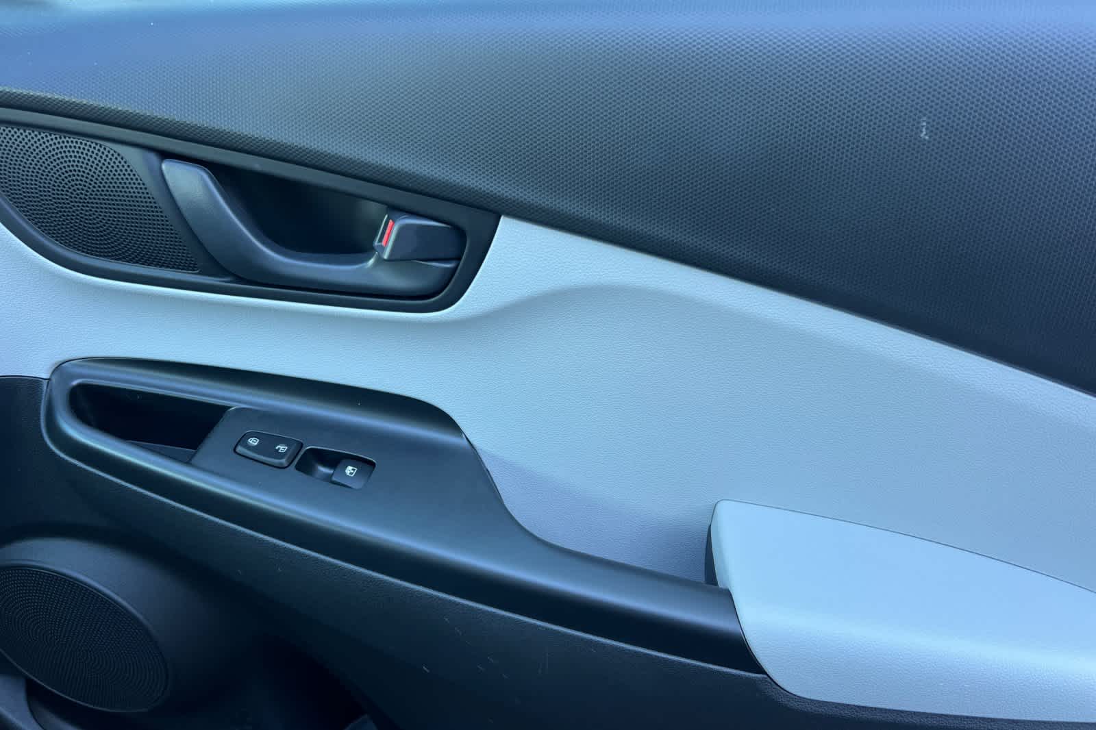 Thumbnail: 2023 Hyundai Kona - 18