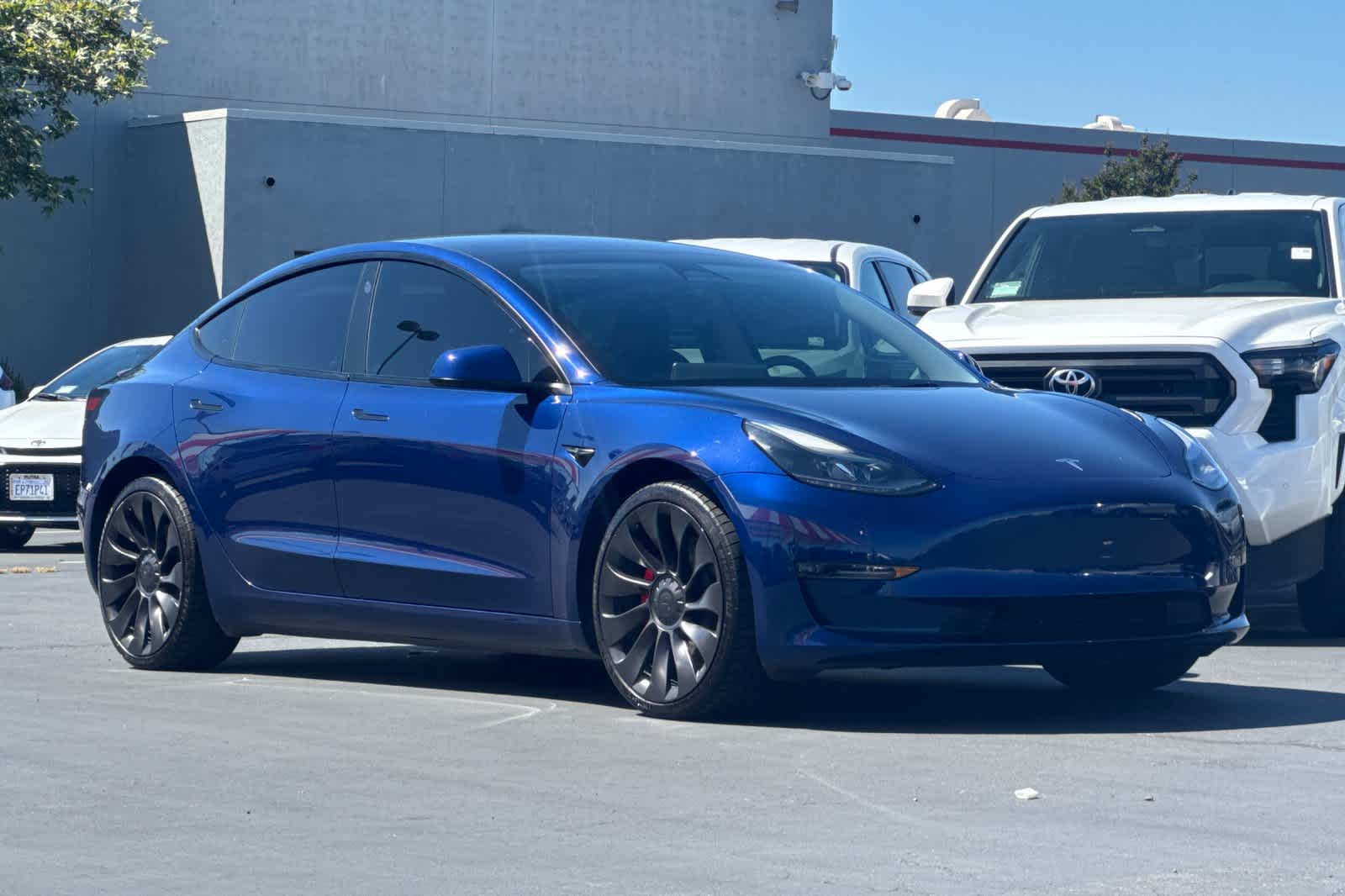 Thumbnail: 2023 Tesla Model 3 - 4