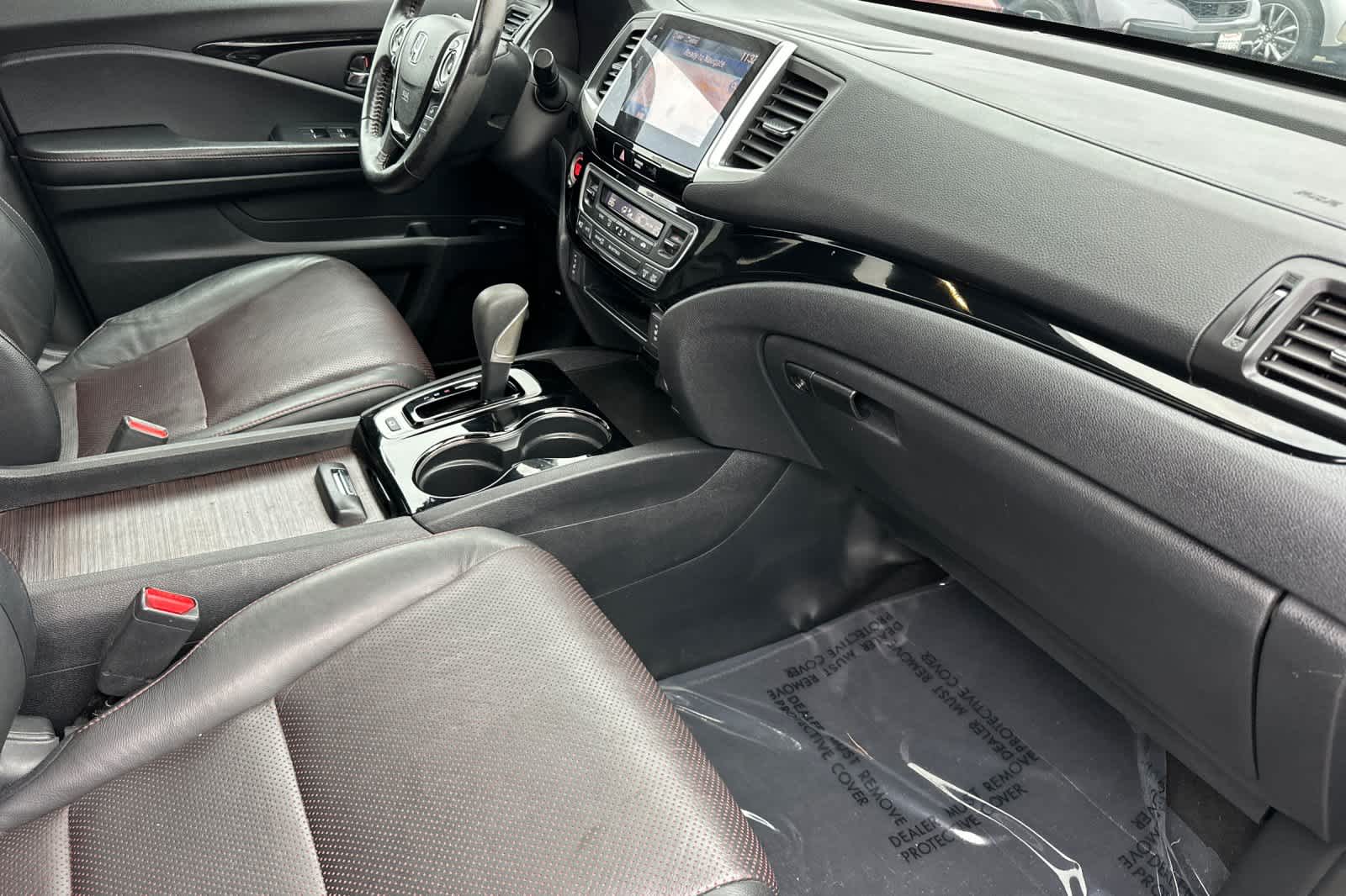 Thumbnail: 2017 Honda Ridgeline - 15