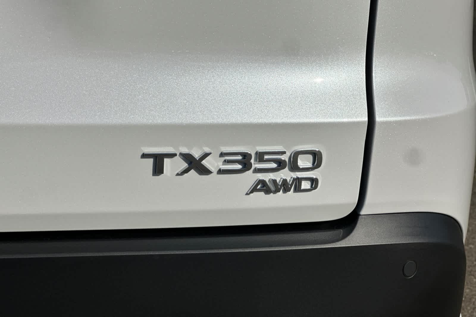 Thumbnail: 2026 Lexus TX - 32