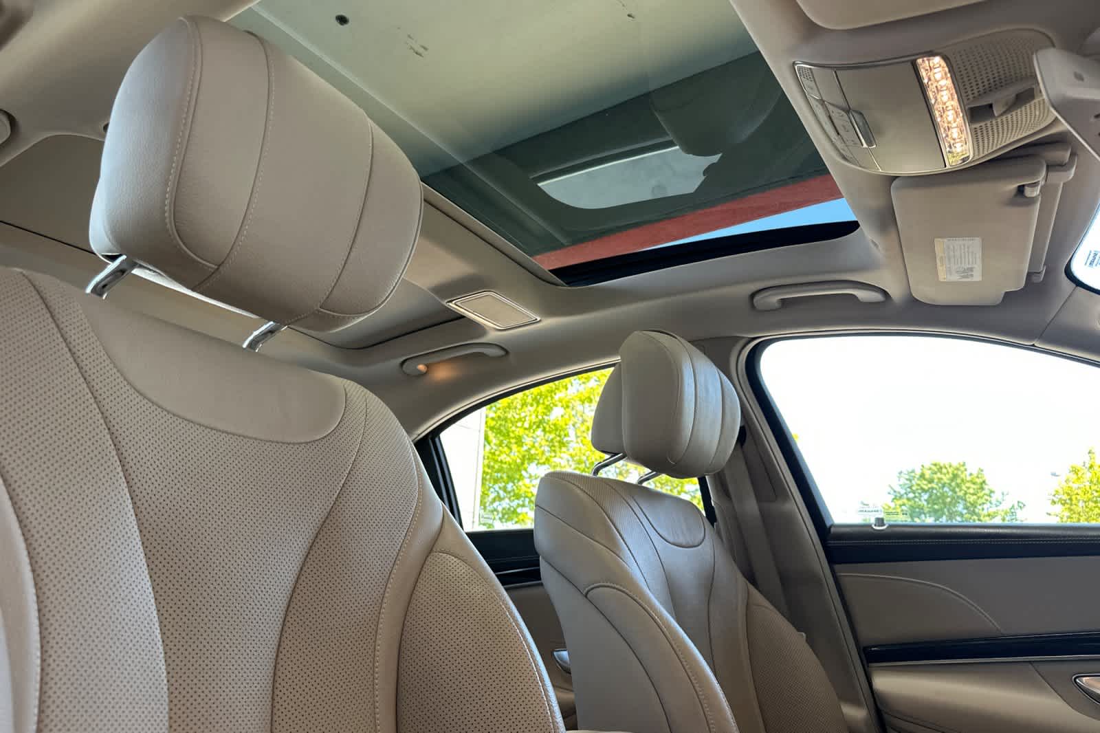 Thumbnail: 2018 Mercedes-Benz S-Class - 17