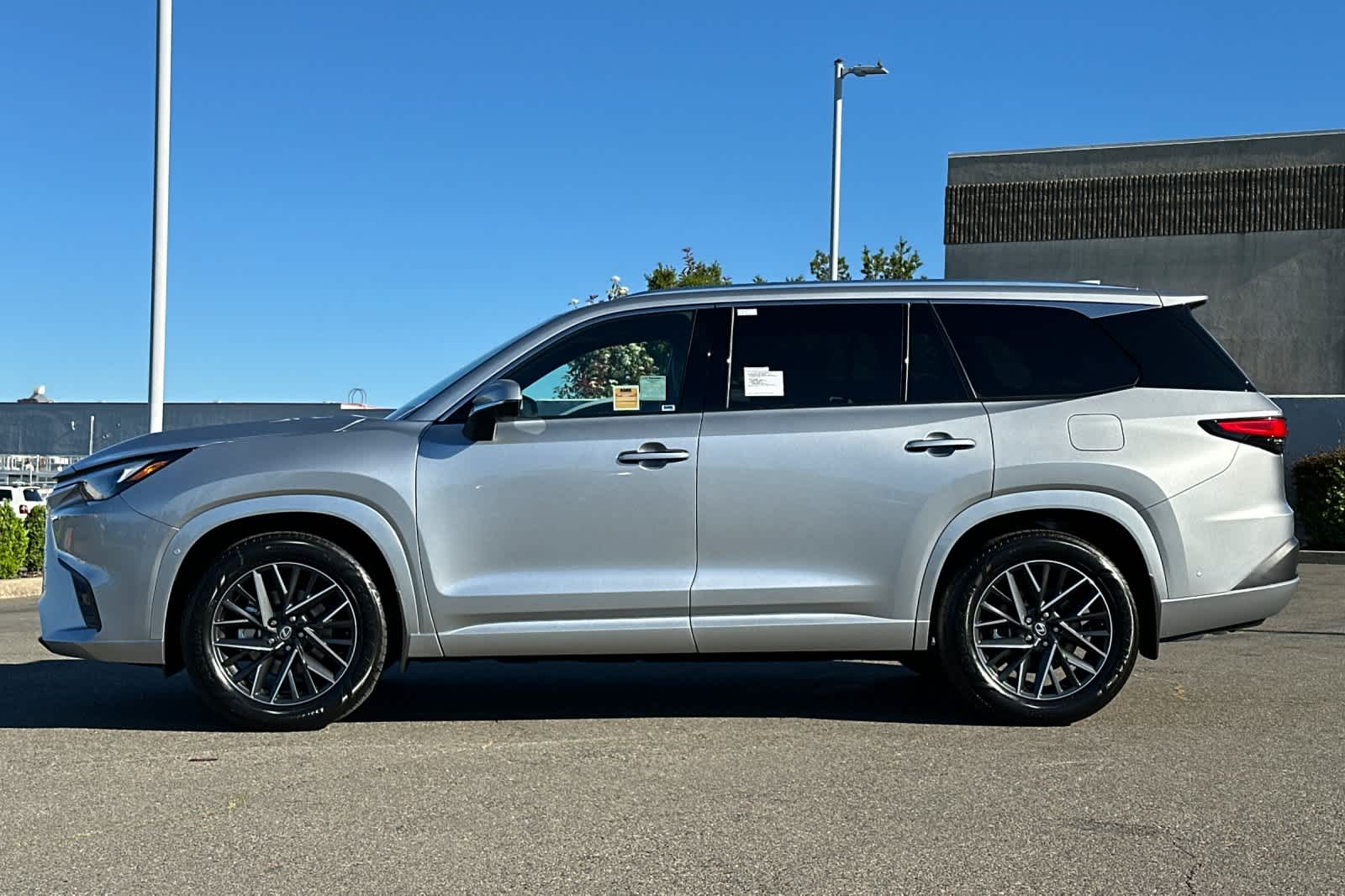 Thumbnail: 2026 Lexus TX - 9