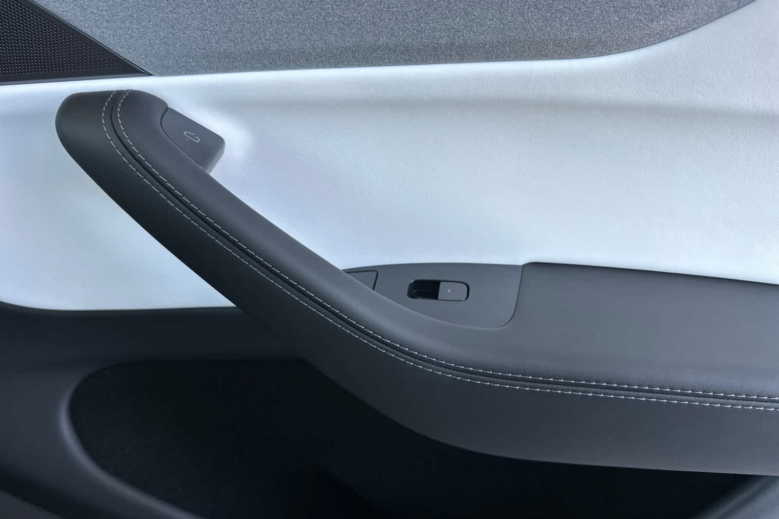 Thumbnail: 2026 Tesla Model Y - 18