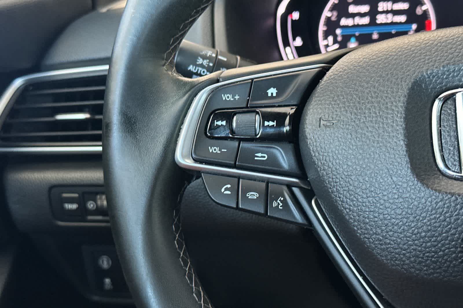 Thumbnail: 2019 Honda Accord - 24