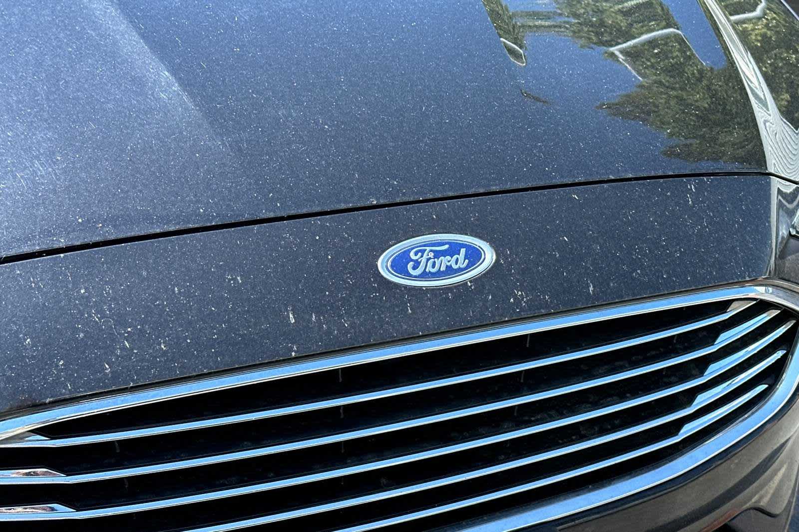 2019 Ford Fusion SE 10