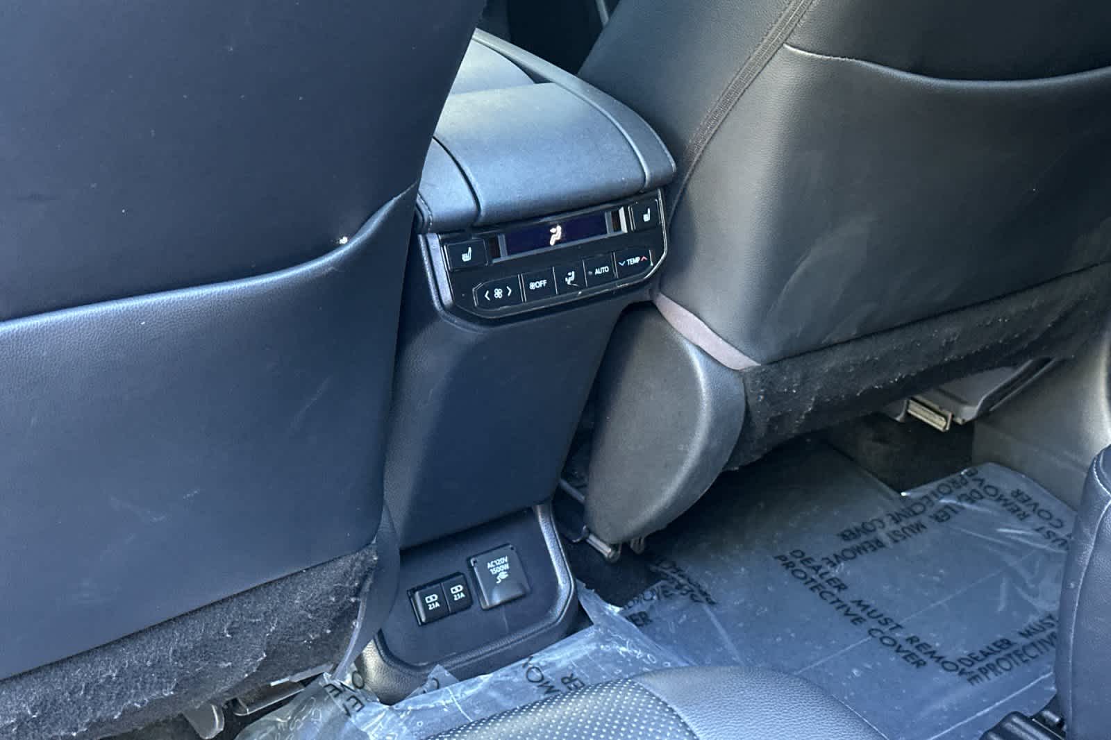 Thumbnail: 2020 Toyota Highlander - 13