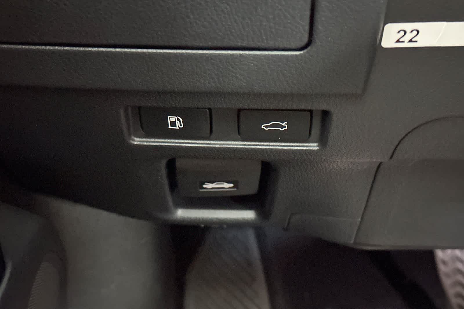 Thumbnail: 2025 Lexus ES - 29