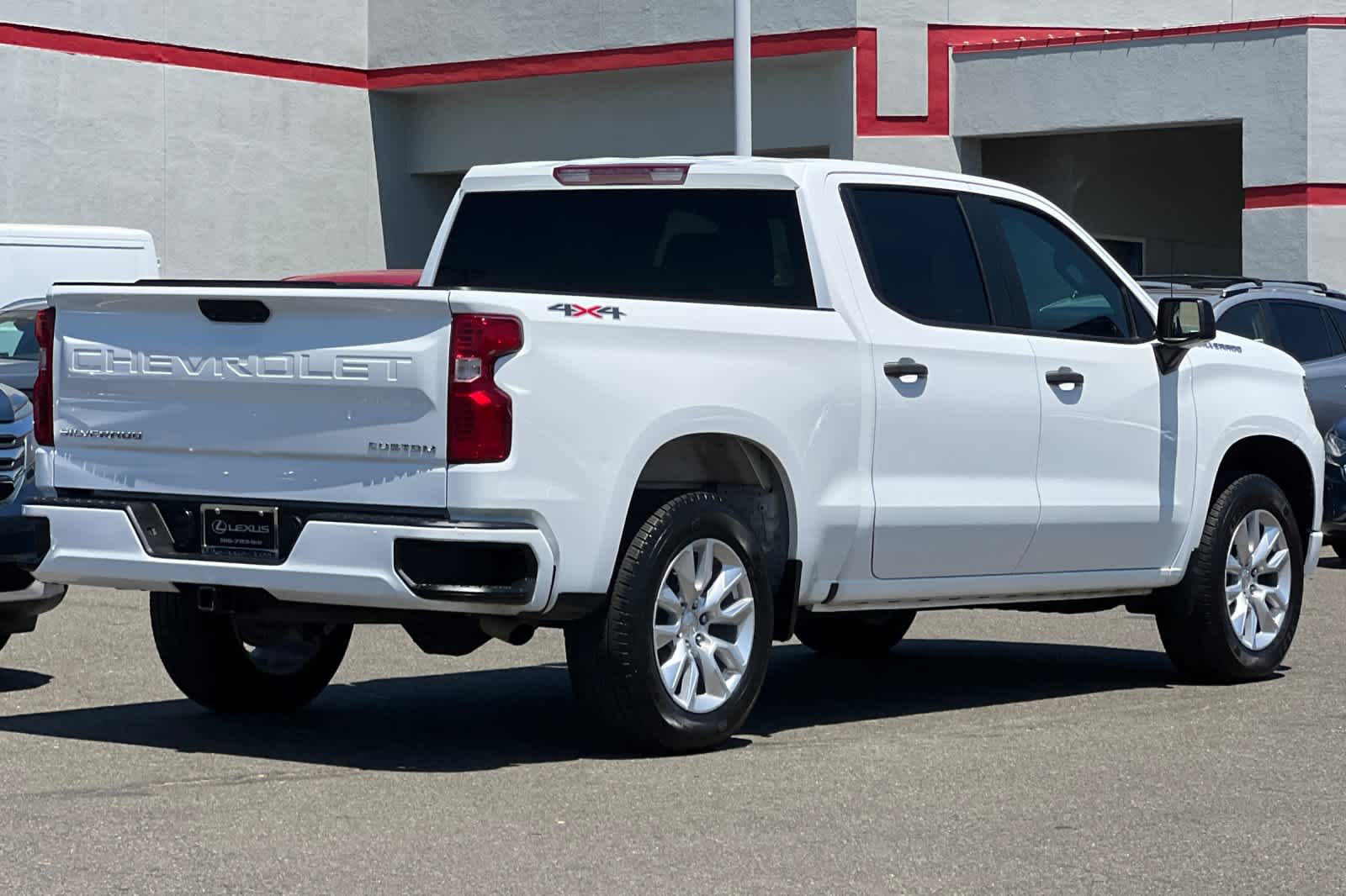 Thumbnail: 2022 Chevrolet Silverado 1500 - 2