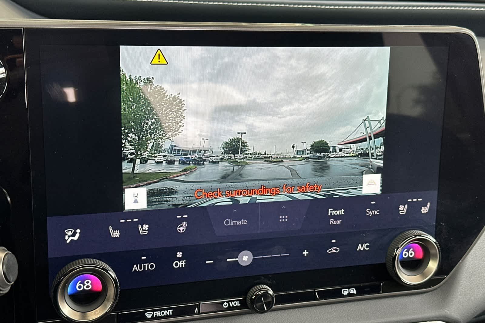 Thumbnail: 2023 Lexus RX - 21