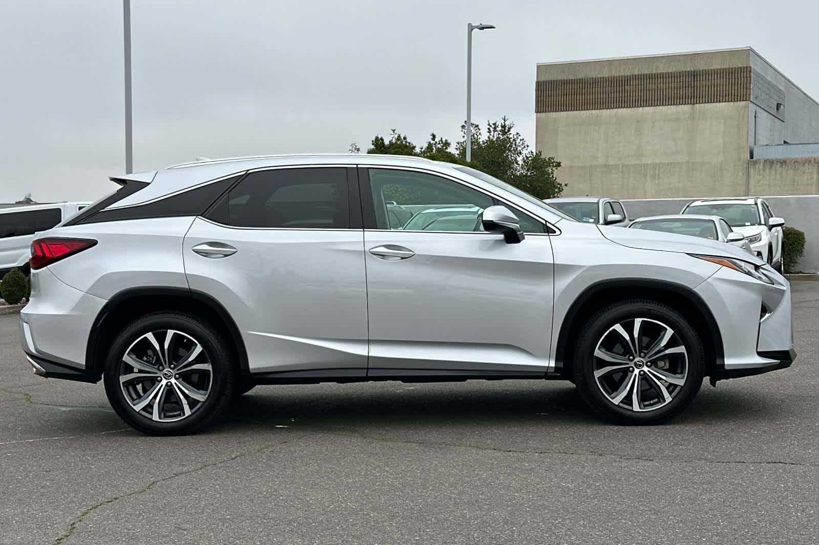 Thumbnail: 2019 Lexus RX - 6