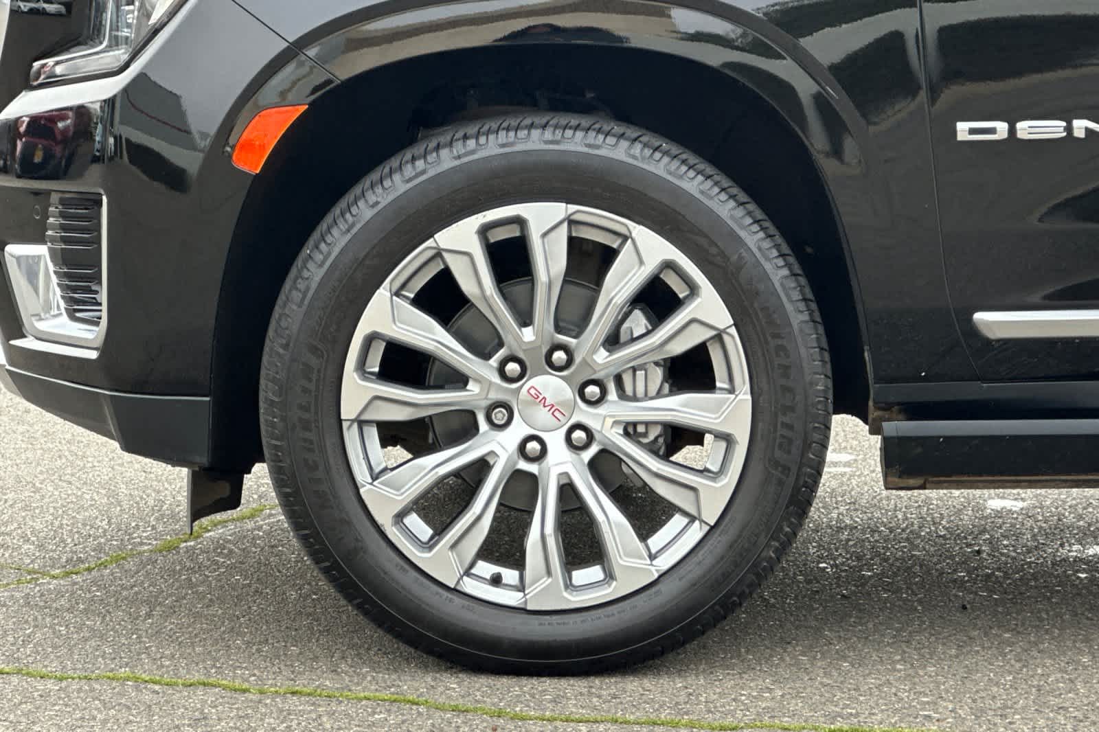 Thumbnail: 2022 GMC Yukon - 33