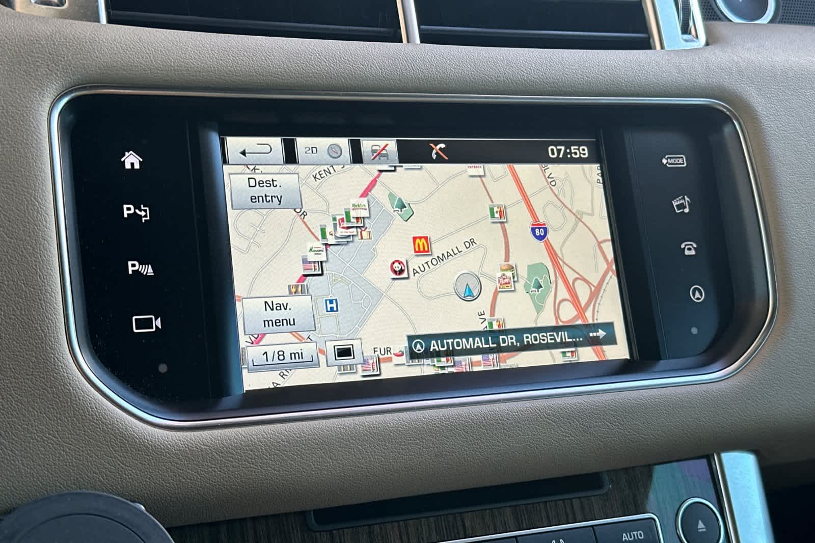 Thumbnail: 2016 Land Rover Range Rover Sport - 22
