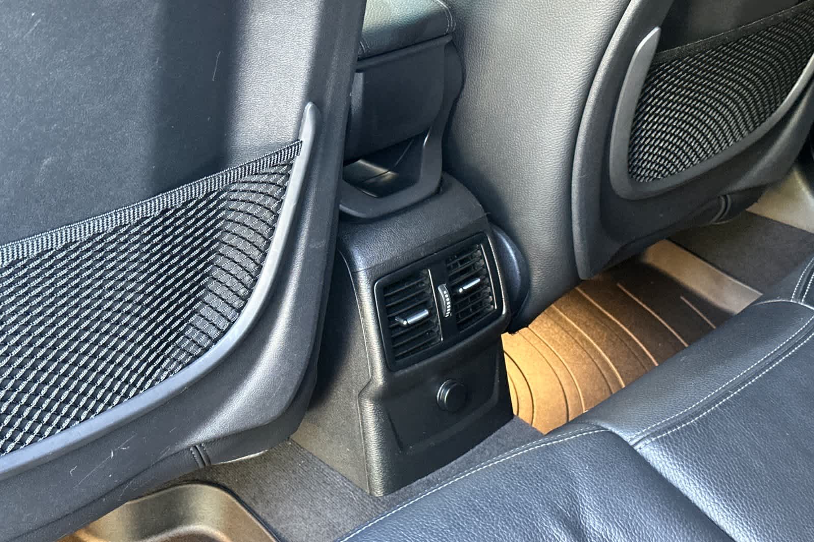 Thumbnail: 2018 BMW X1 - 14