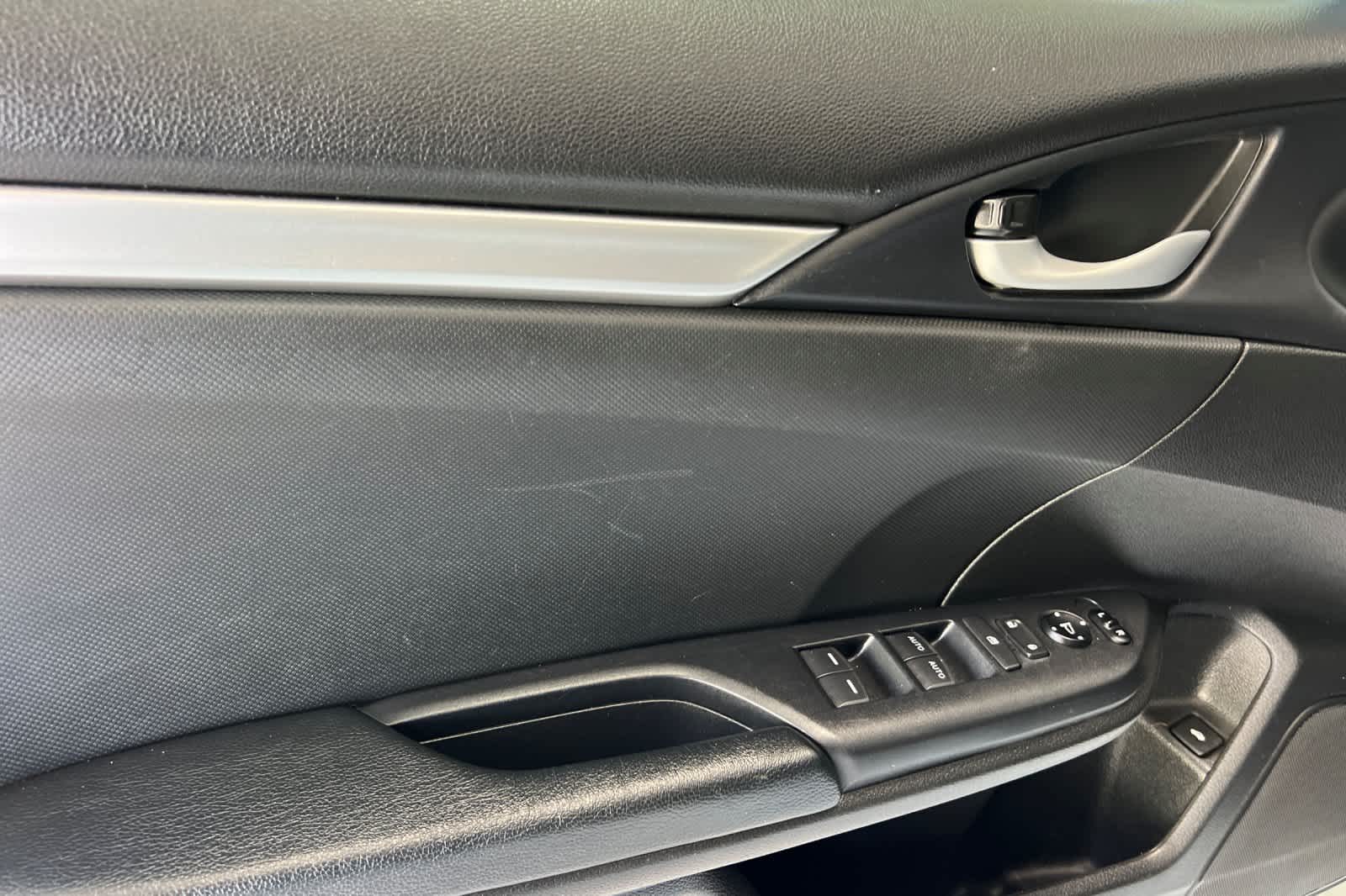 Thumbnail: 2019 Honda Civic - 12