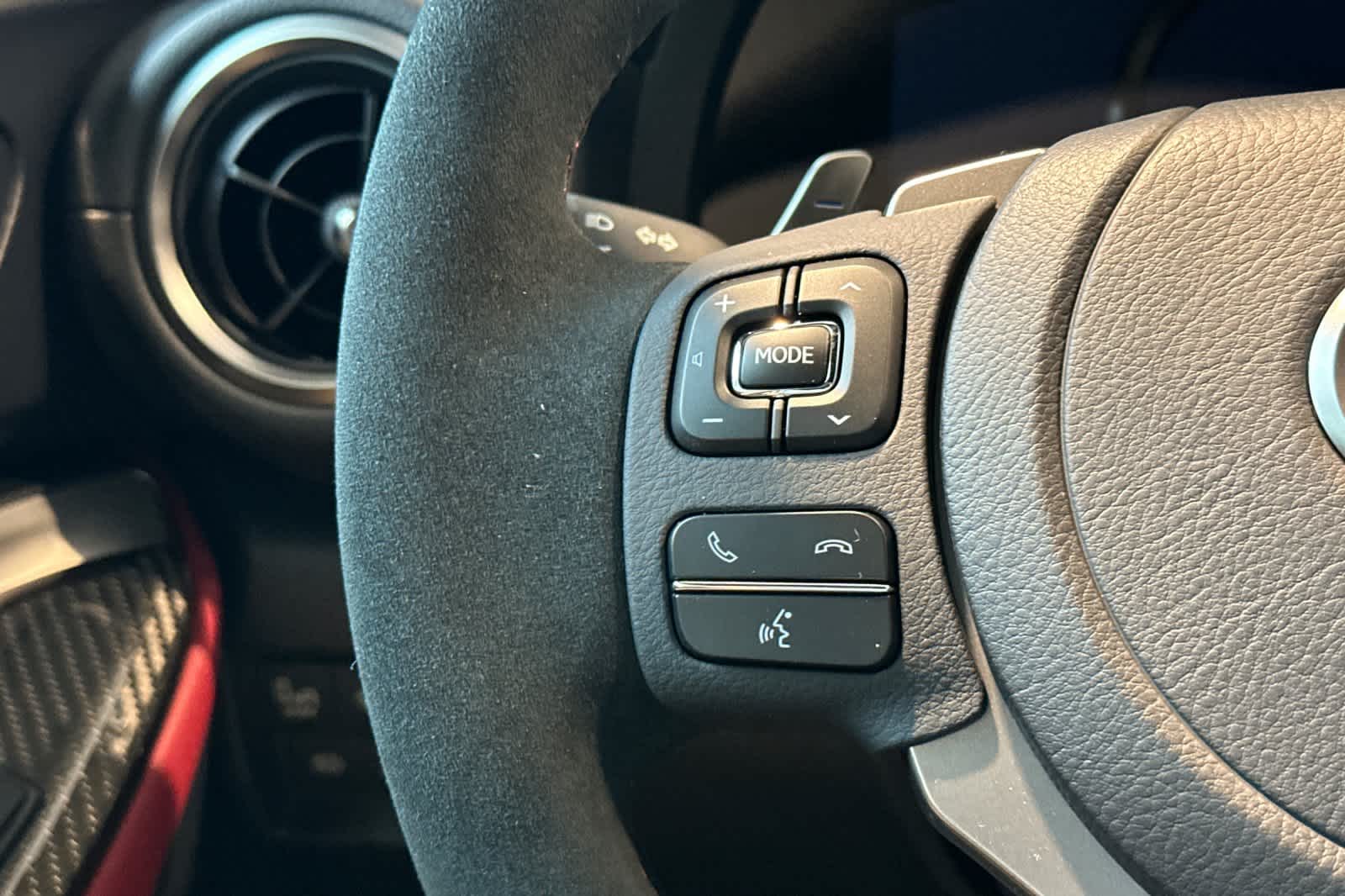 Thumbnail: 2025 Lexus RC - 23