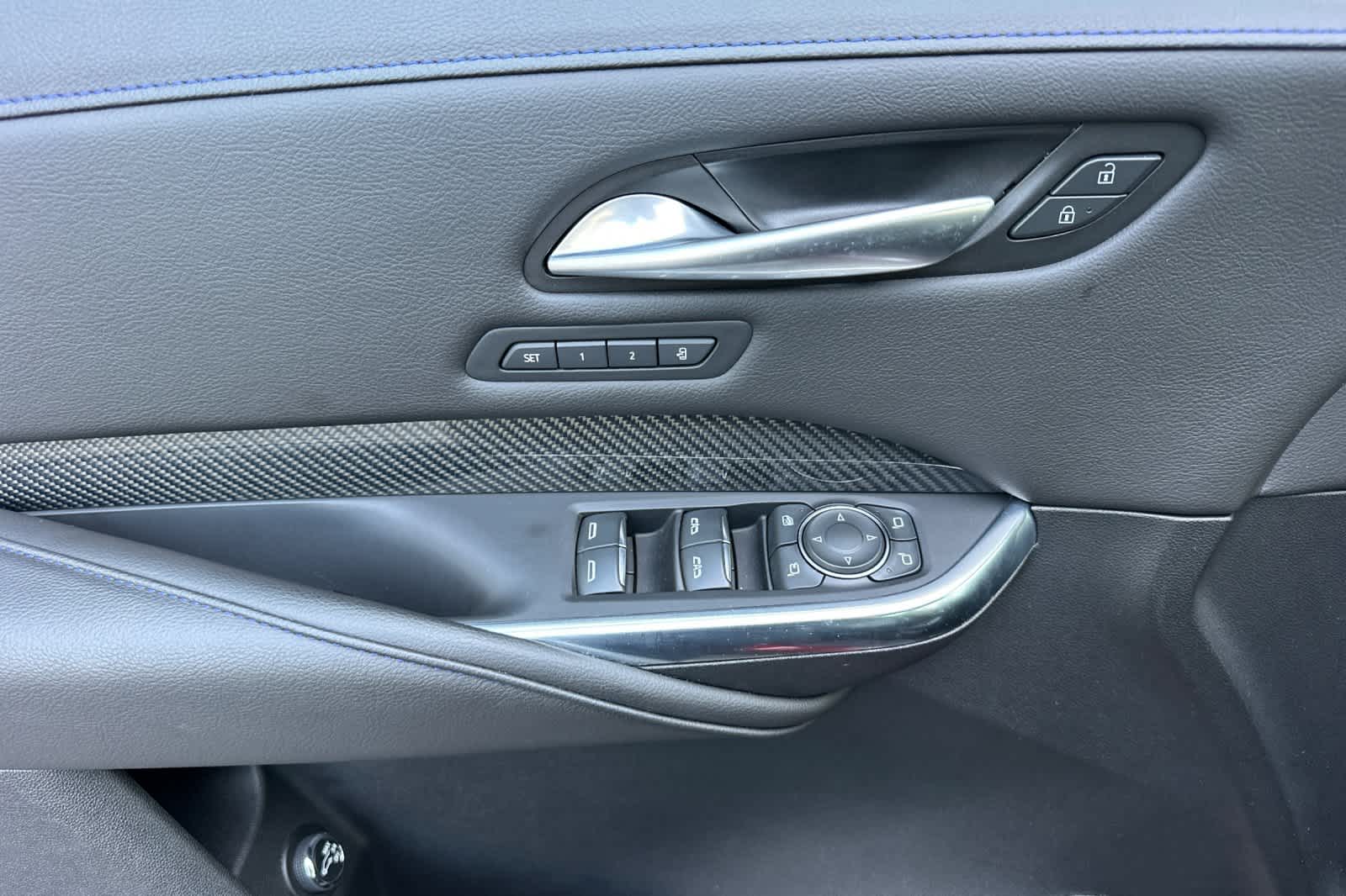 Thumbnail: 2024 Cadillac XT4 - 12