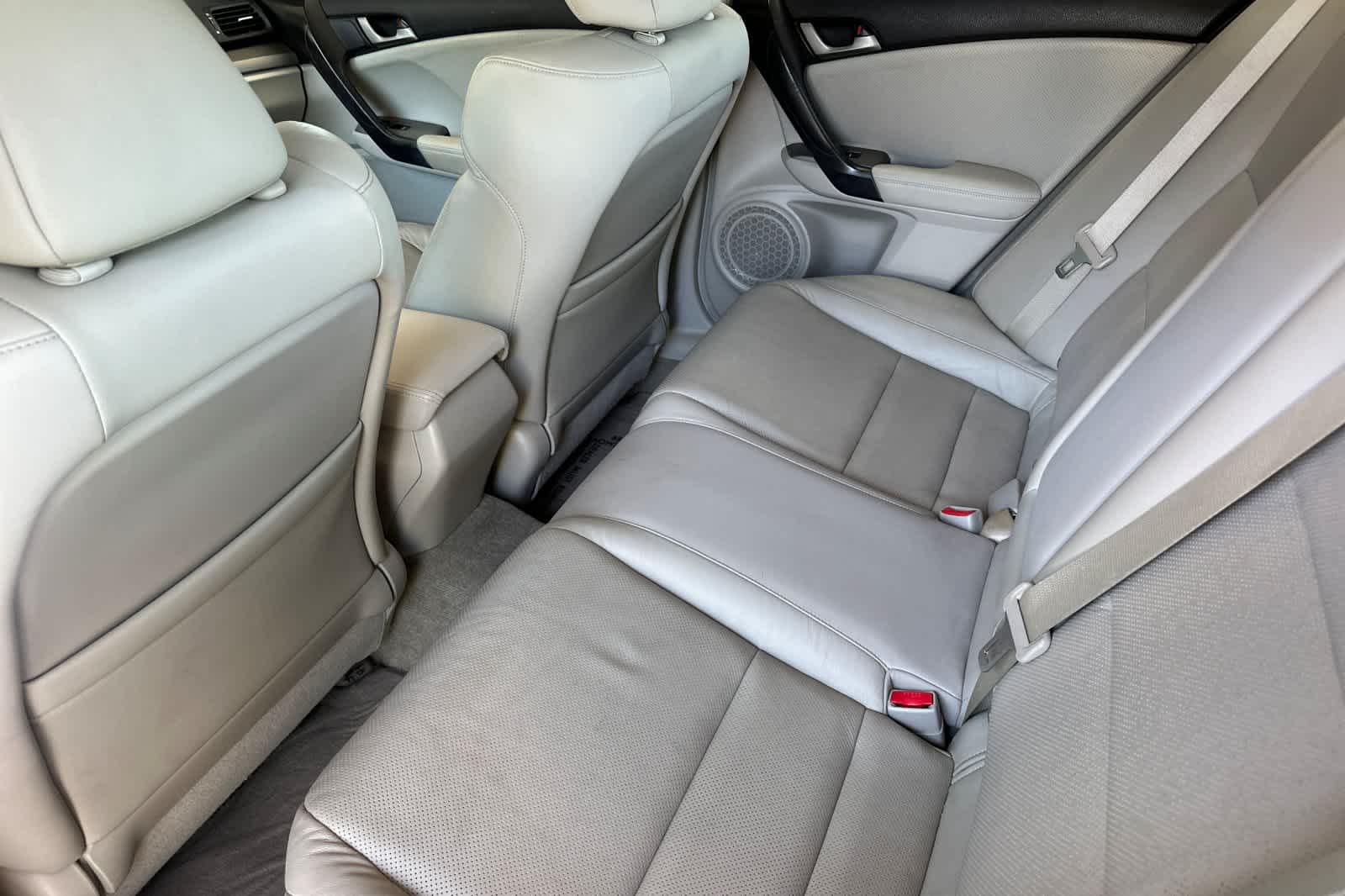 2010 Acura TSX Base 4