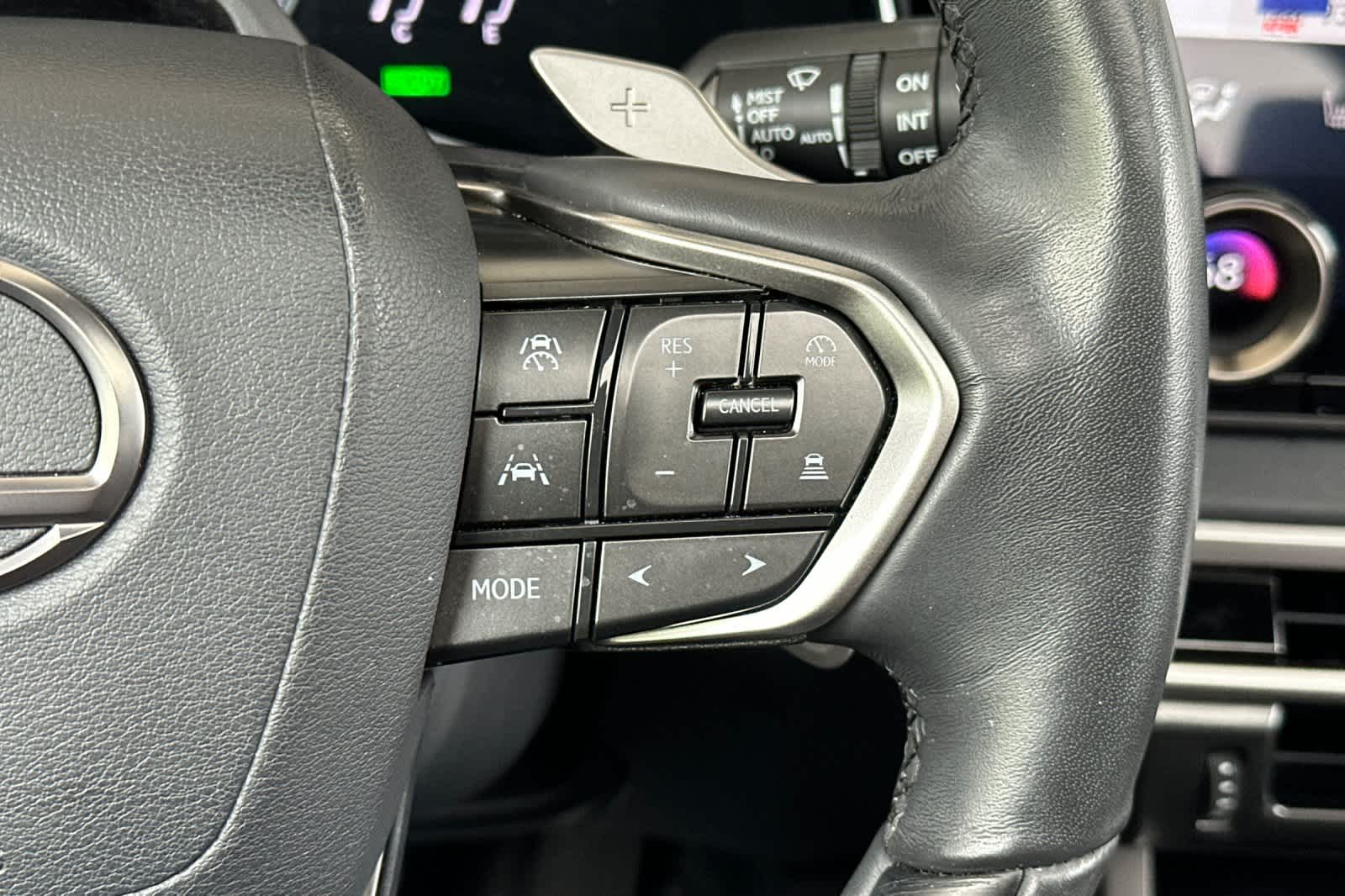 Thumbnail: 2023 Lexus RX - 27