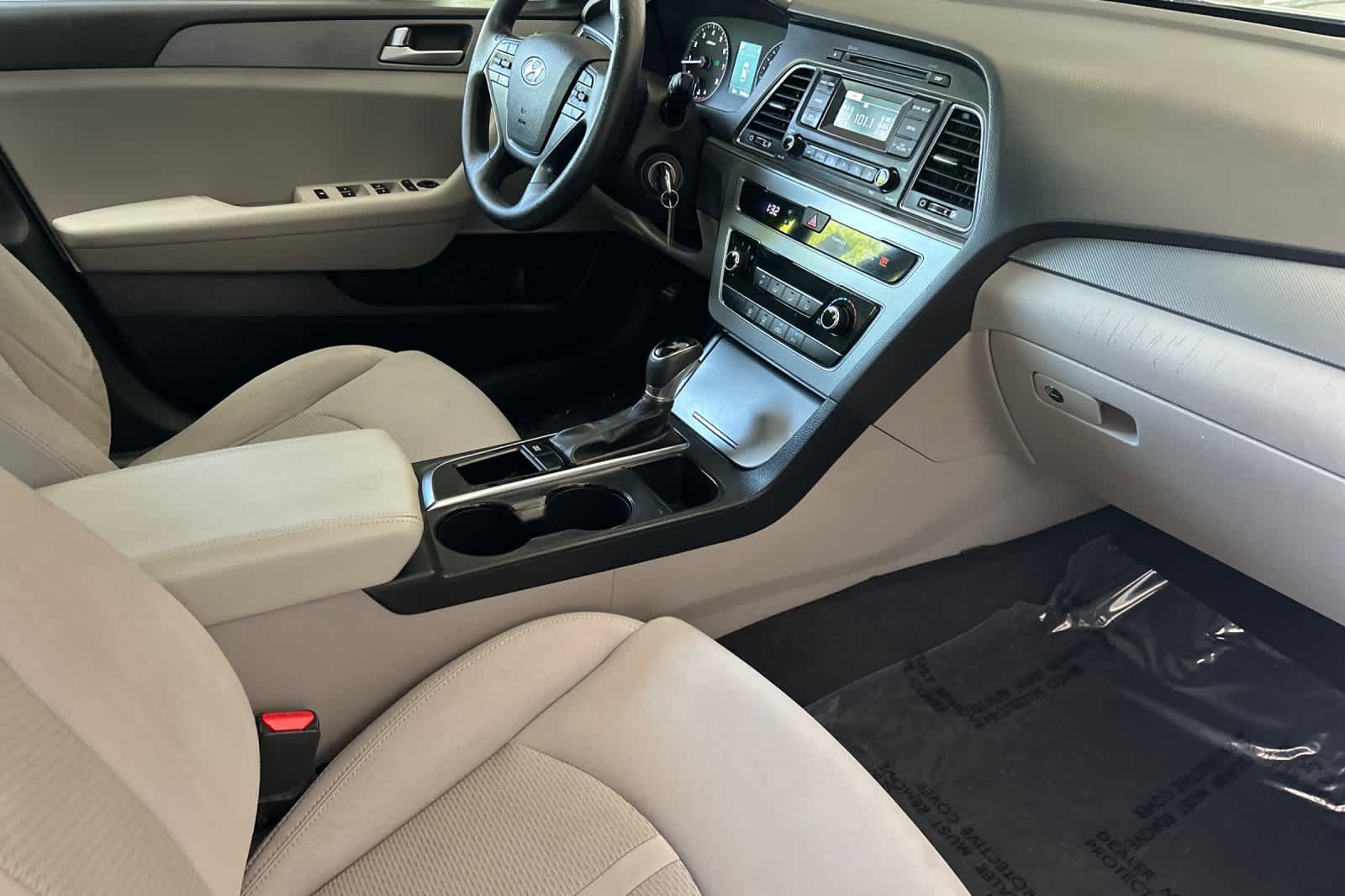 2017 Hyundai Sonata  16