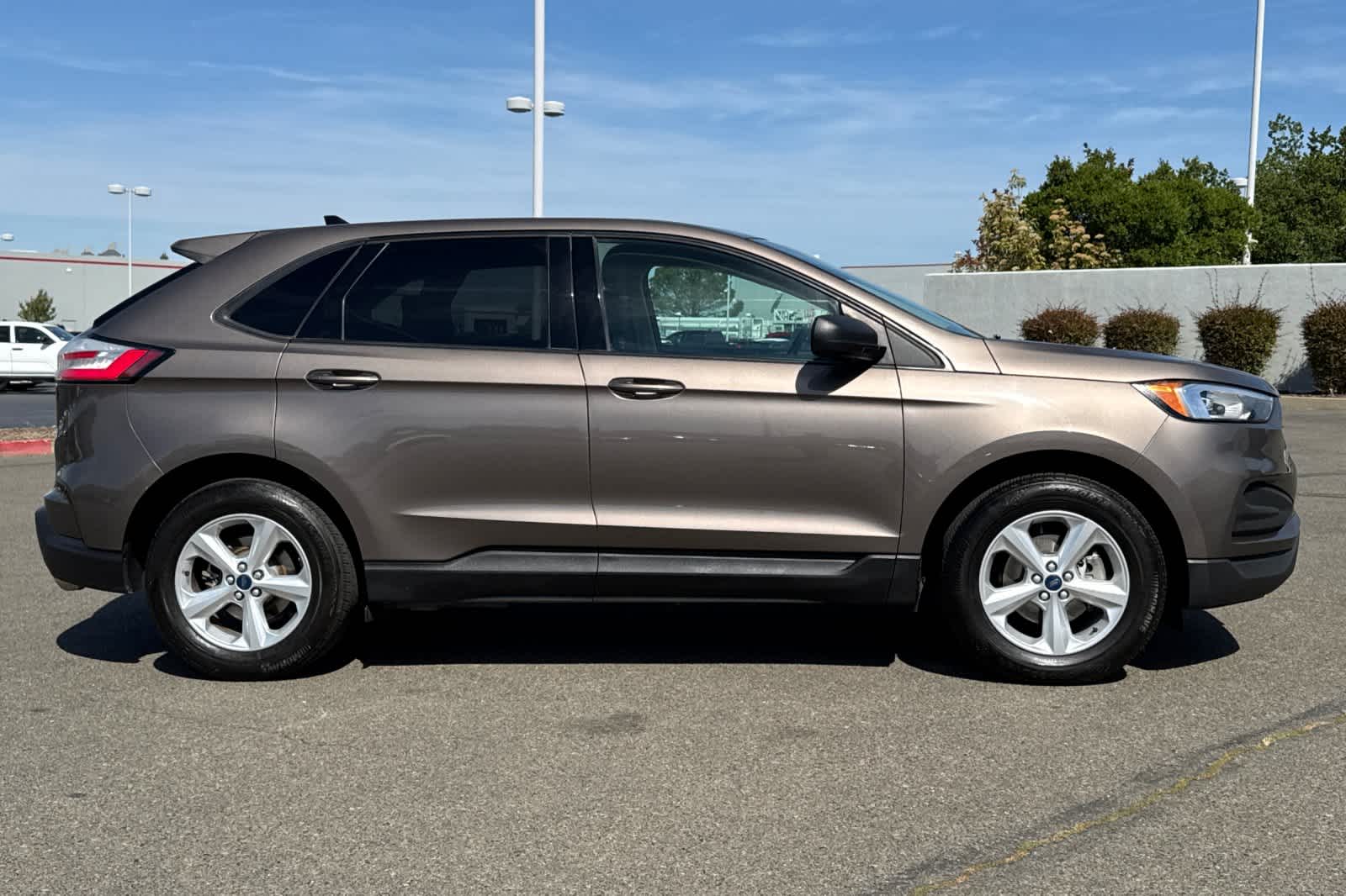 Thumbnail: 2019 Ford Edge - 6
